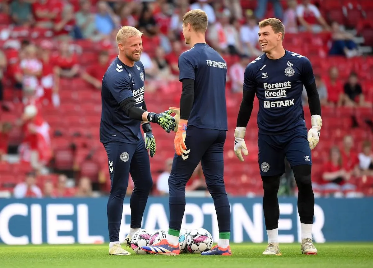 Kasper Schmeichel + Peter Vindahl + Mads Hermansen