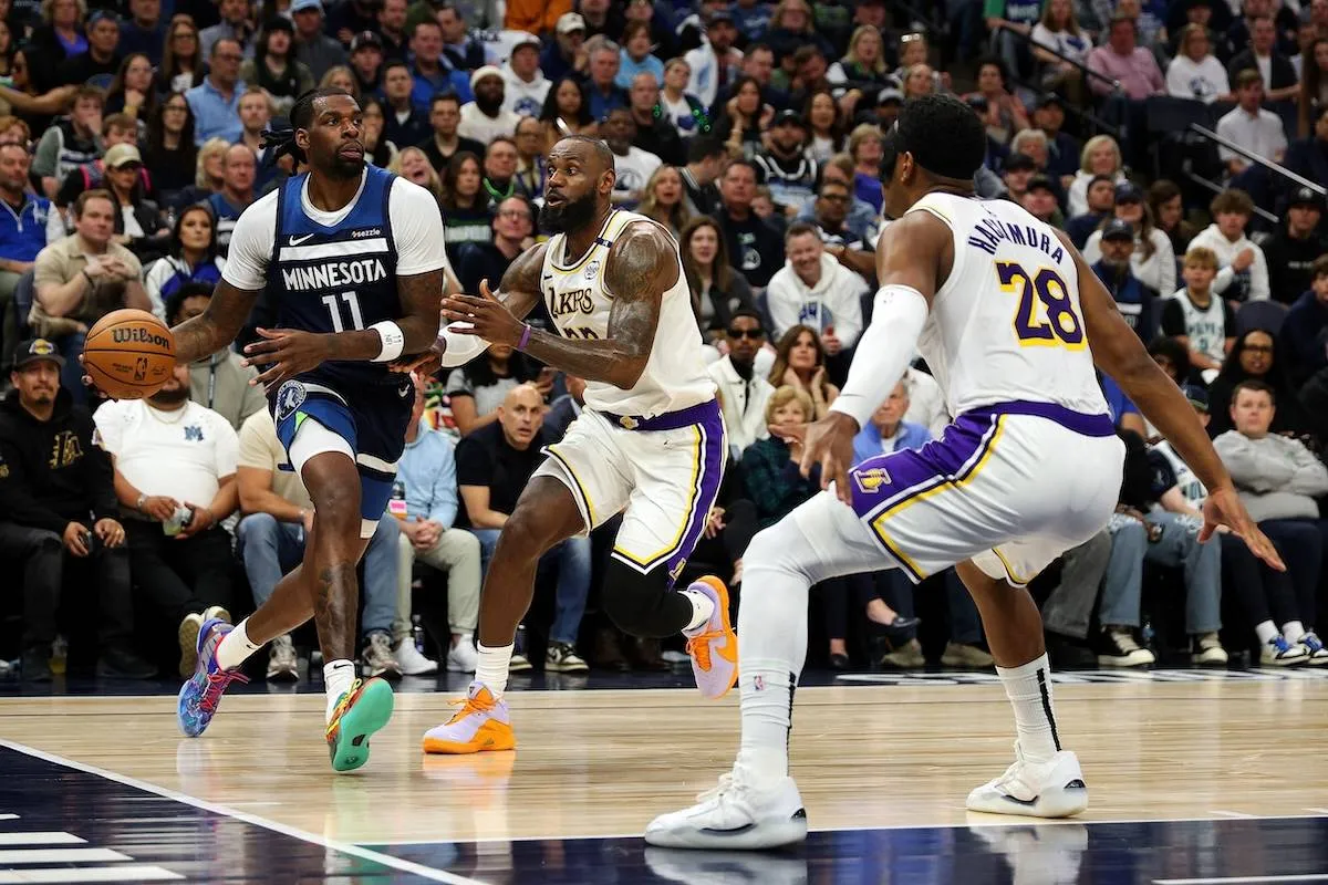 Naz Reid LeBron James