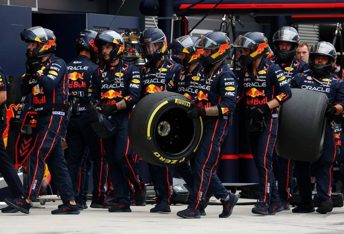 Red Bull Pitcrew mekaniker
