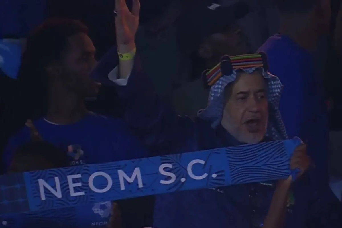 Saudi-Arabien betaler "fans" for at juble til fodboldkampe