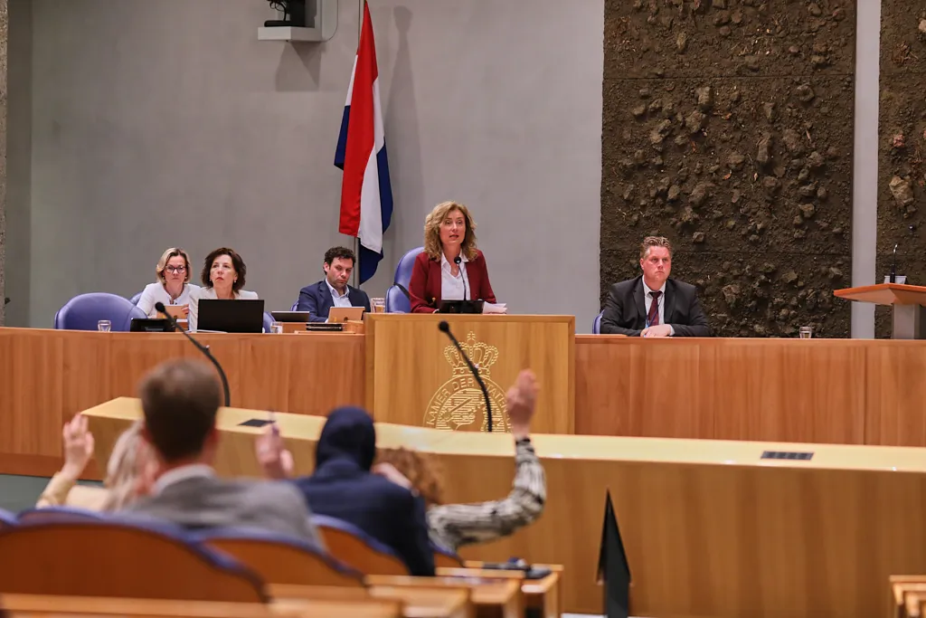 2l4a6038 vera bergkamp d66 zaal vera bergkamp d66 zaal