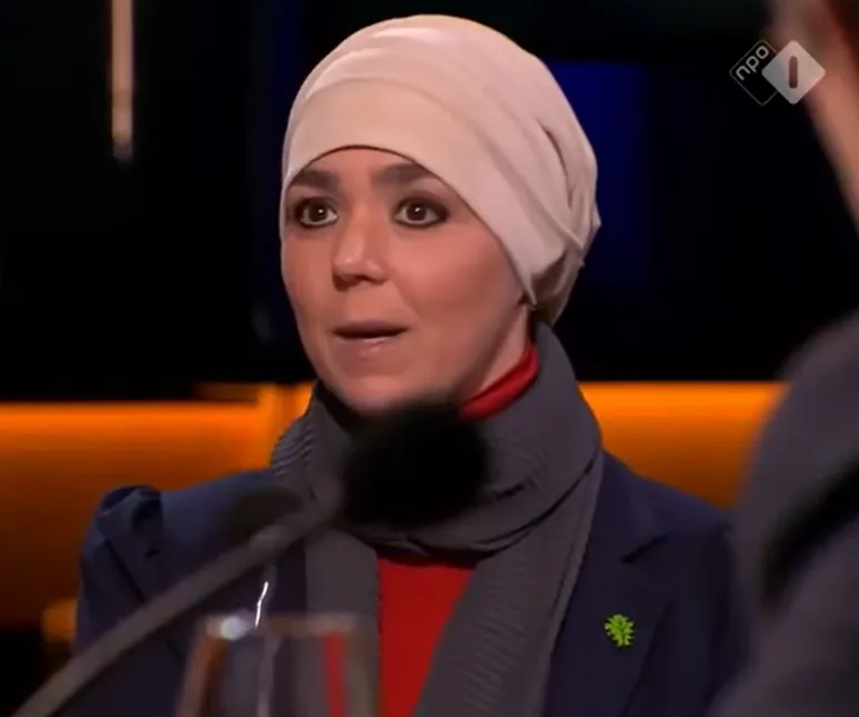Esmah Lahlahs pleidooi voor hoofdbedekking: Dreiging voor seculiere samenleving