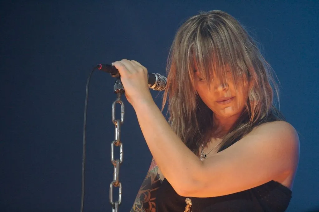 anouk op lowlands 2006