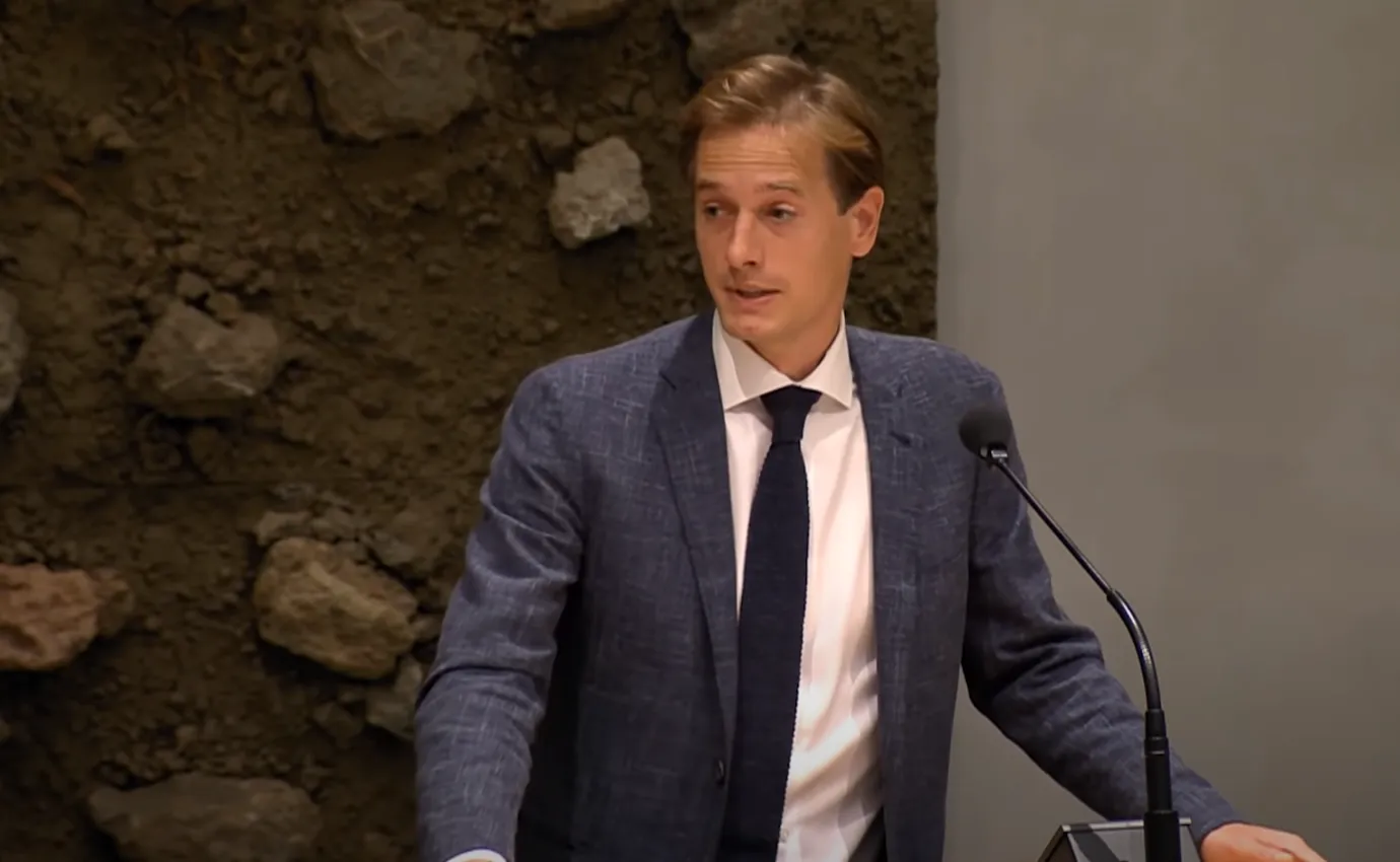 BREEK! 'Buitenlandse inmenging bij CDA, SP en Volt': "Kamervoorzitter Bosma moet in actie komen"