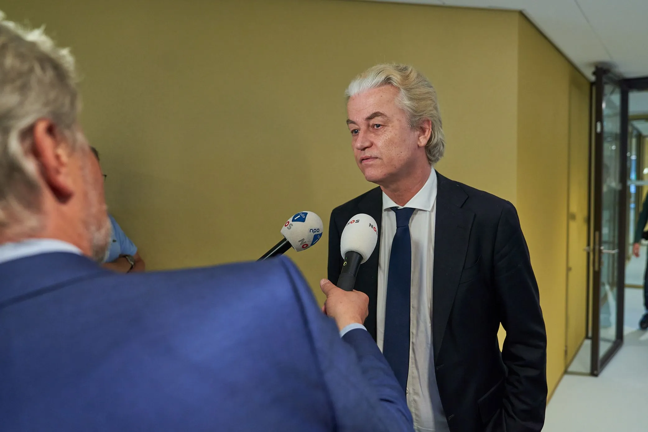 Wilders dolblij met opmerking Omtzigt over koningshuis: "Ja, alleen nog ceremoniële taken!"