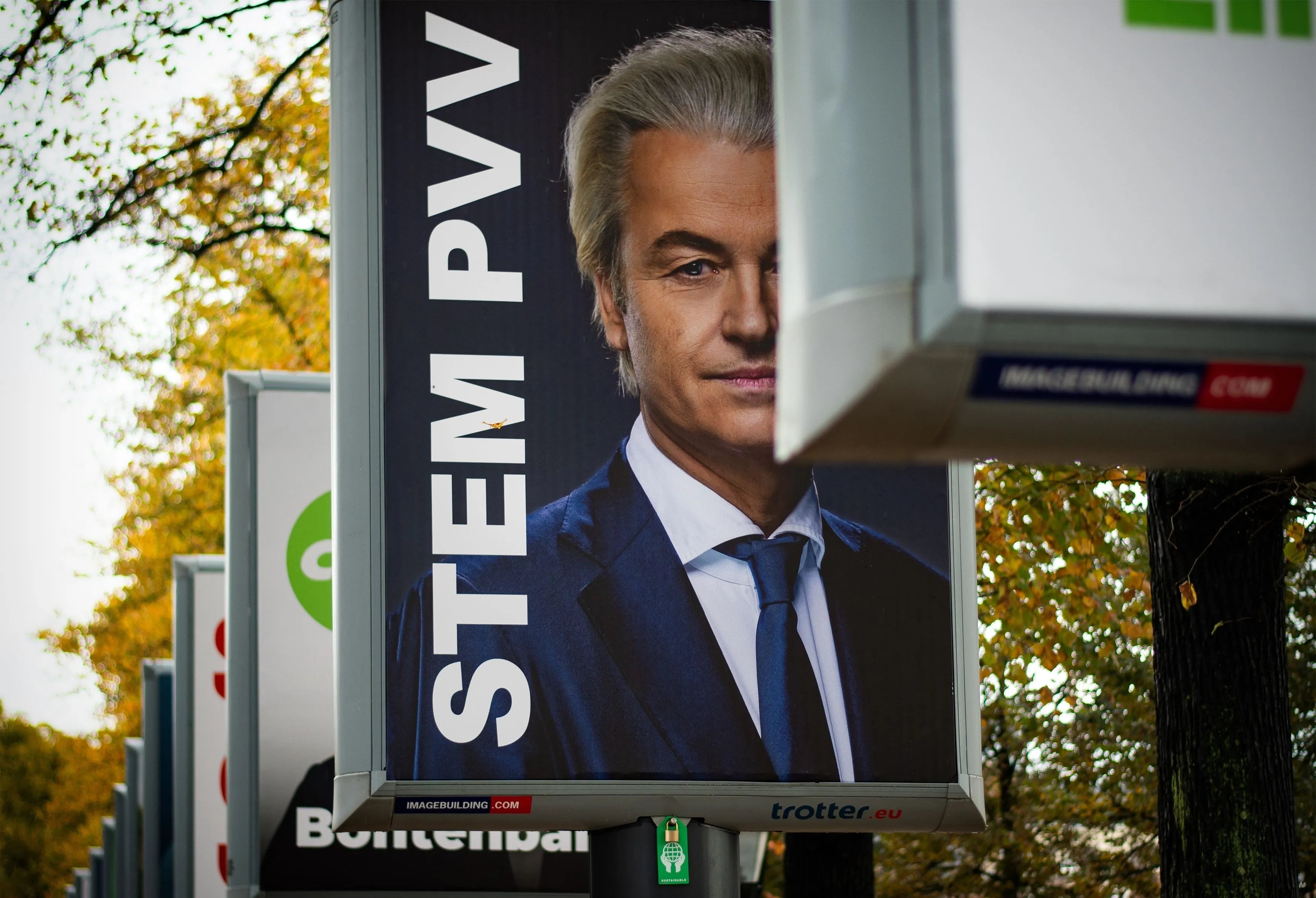 Peilingen! Dick Schoof als premier zorgt voor zeteldaling PVV: winst voor FVD!