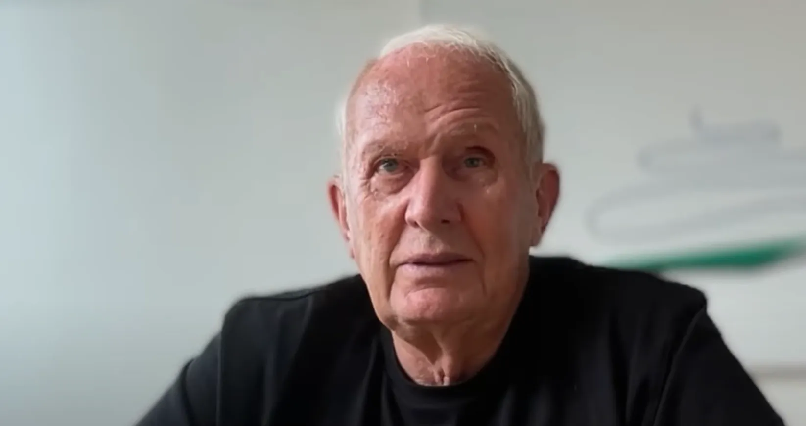 Alarm! Helmut Marko waarschuwt dat Max Verstappen vervroegd met pensioen kan gaan: 'Als dit met de FIA zo gaat...'