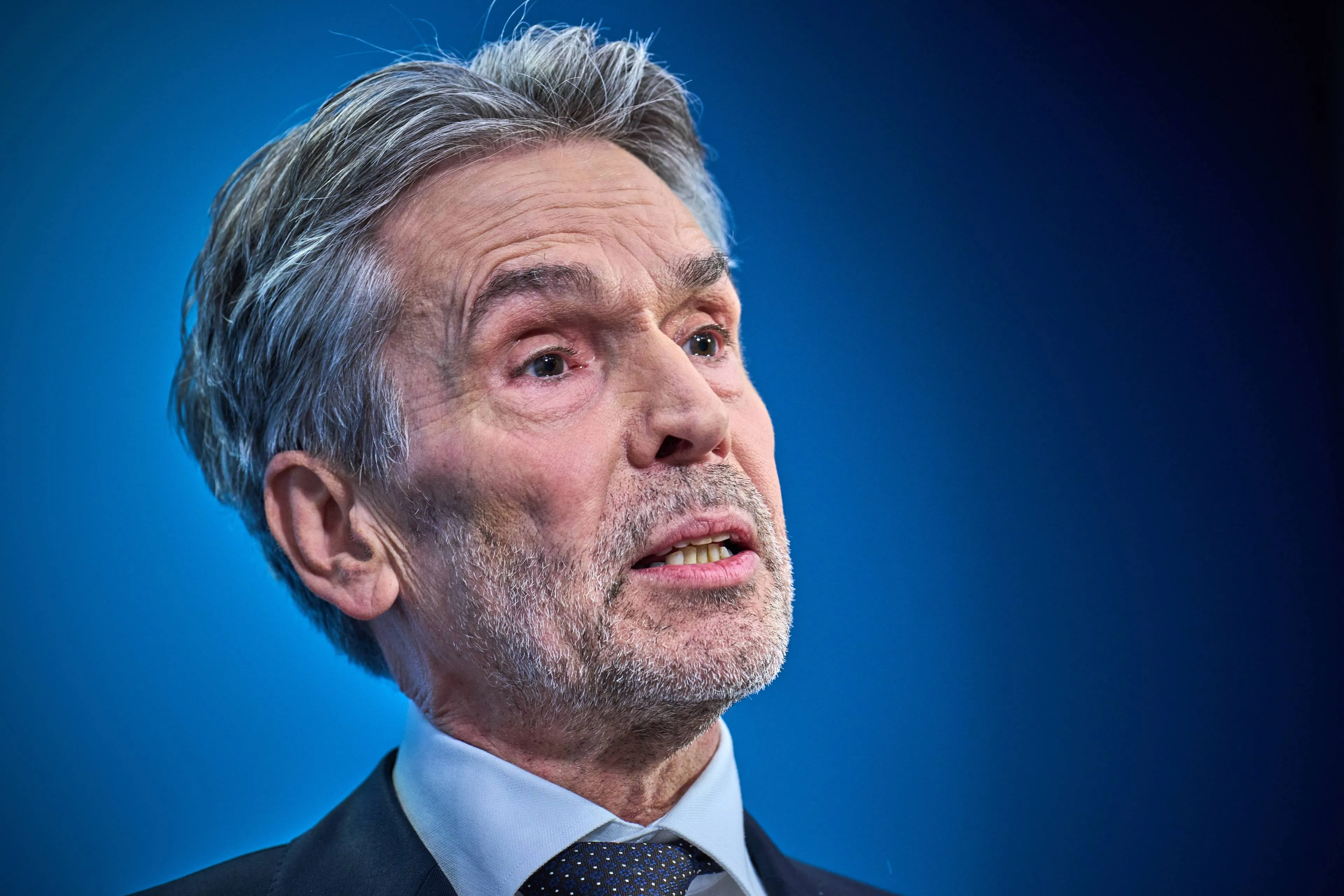 Dick Schoof Blijft Maar Doorgaan: 'Ik Baal van Onrust in Coalitie' – Maar Nederland Baalt van Zijn Kabinet