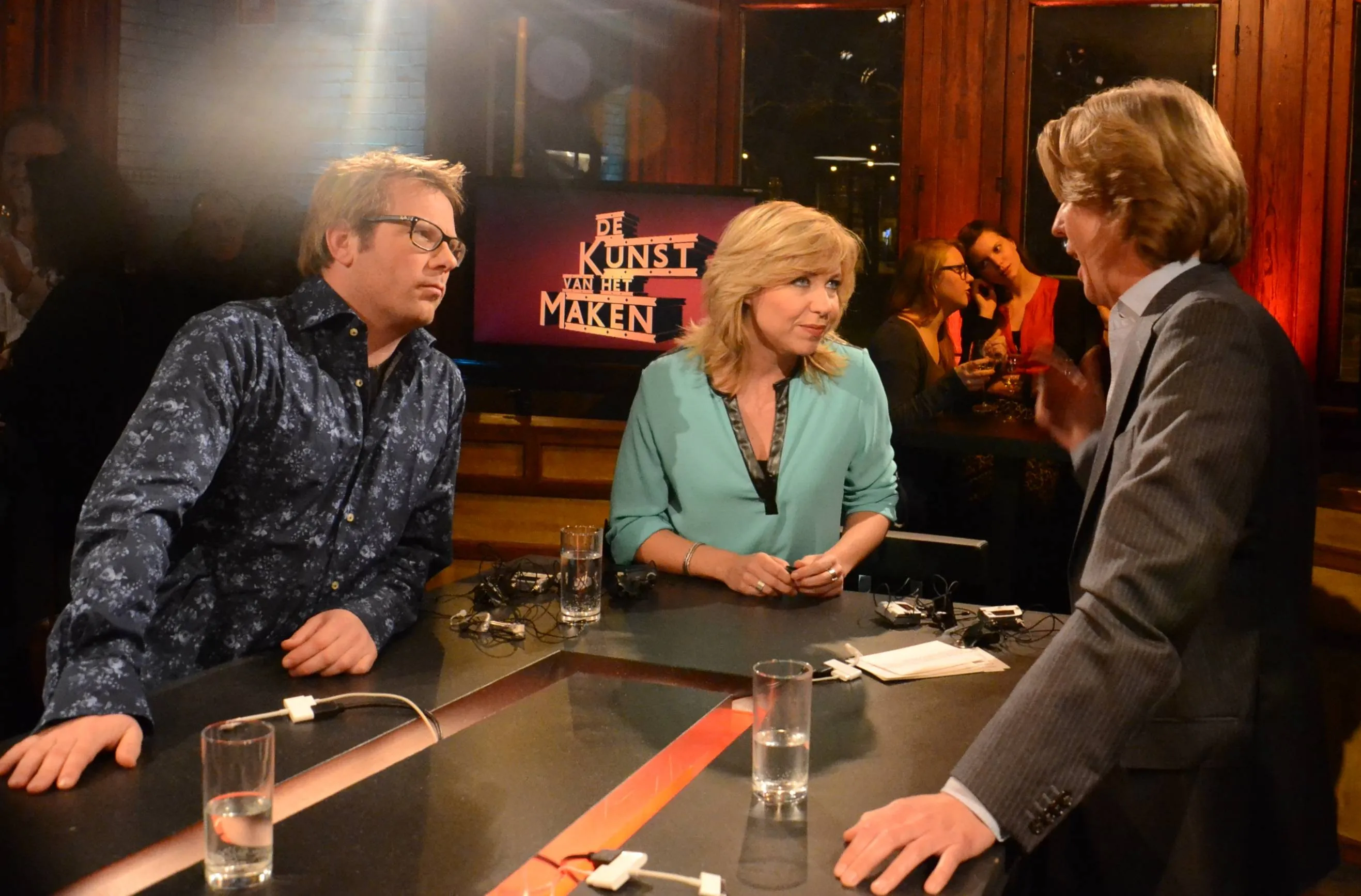 Claudia de Breij niet naar Amerika en wordt uitgelachen op tv: “Dat zullen ze daar heel erg vinden!"