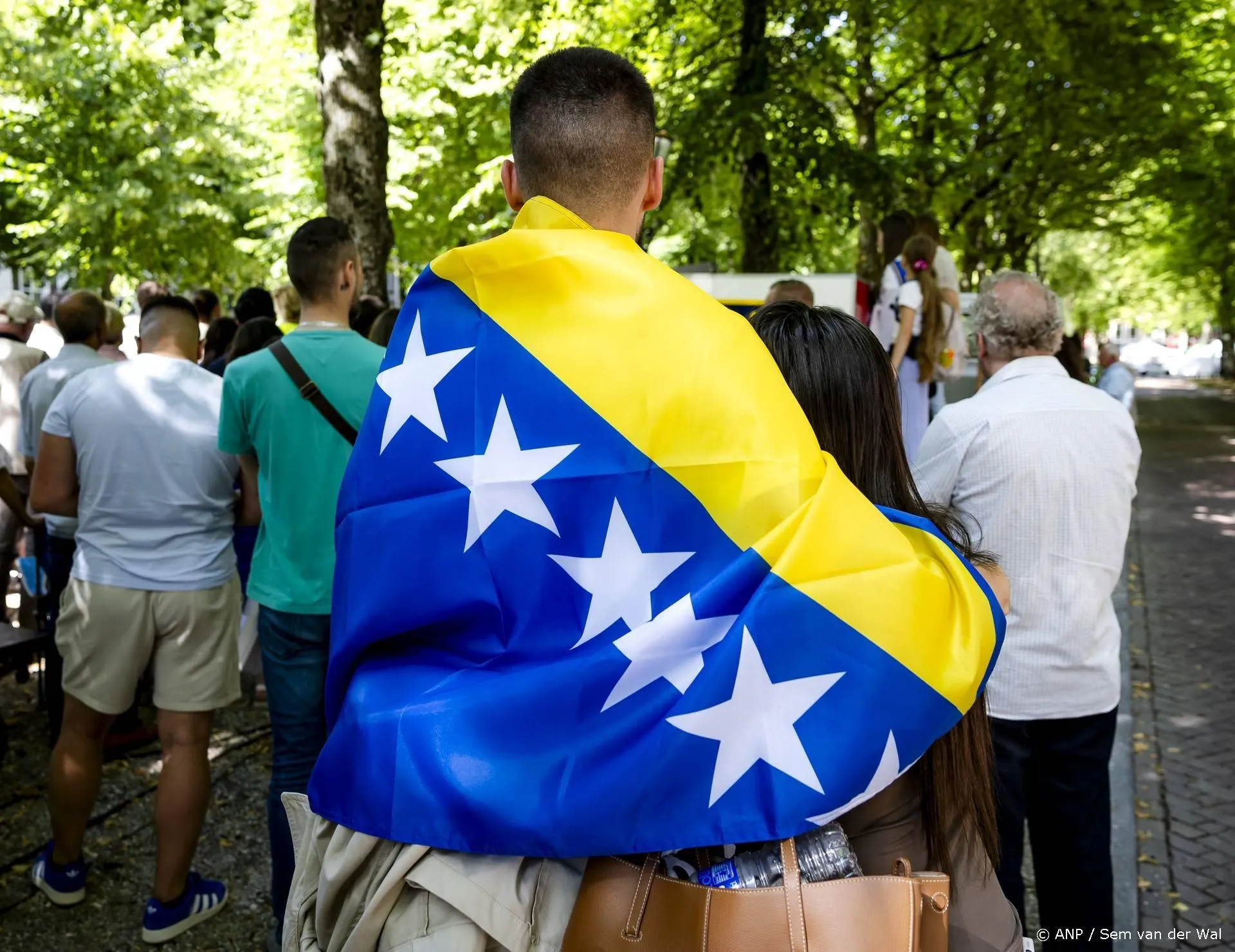 anp110725193 1