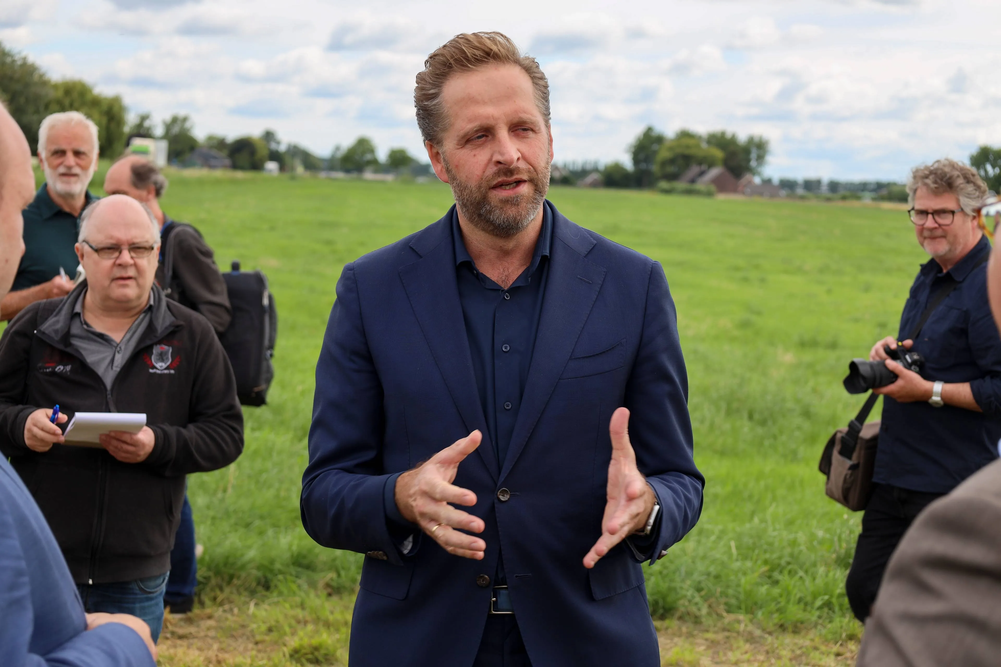 shutterstock_2175666173