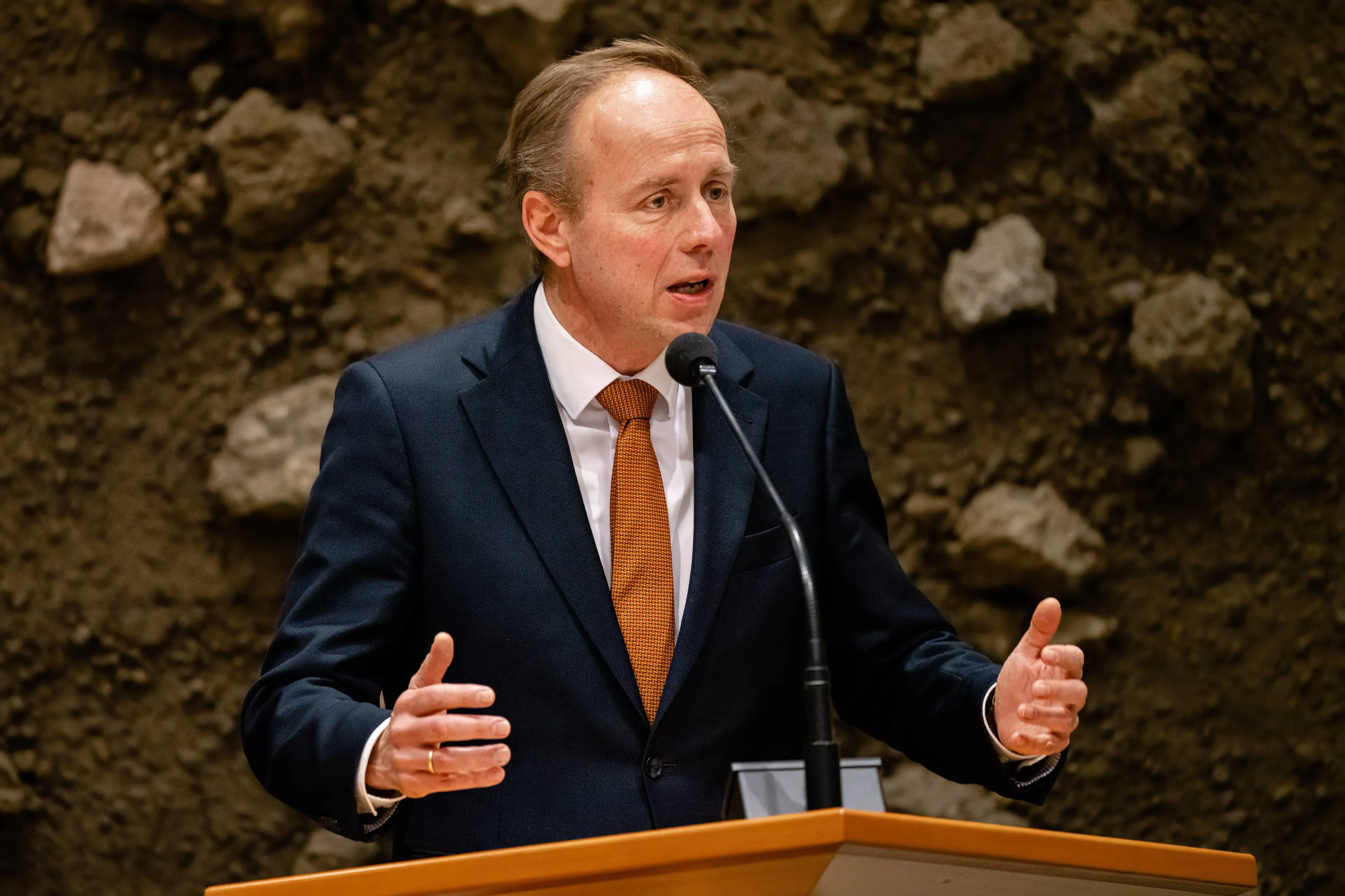 shutterstock_2315403109