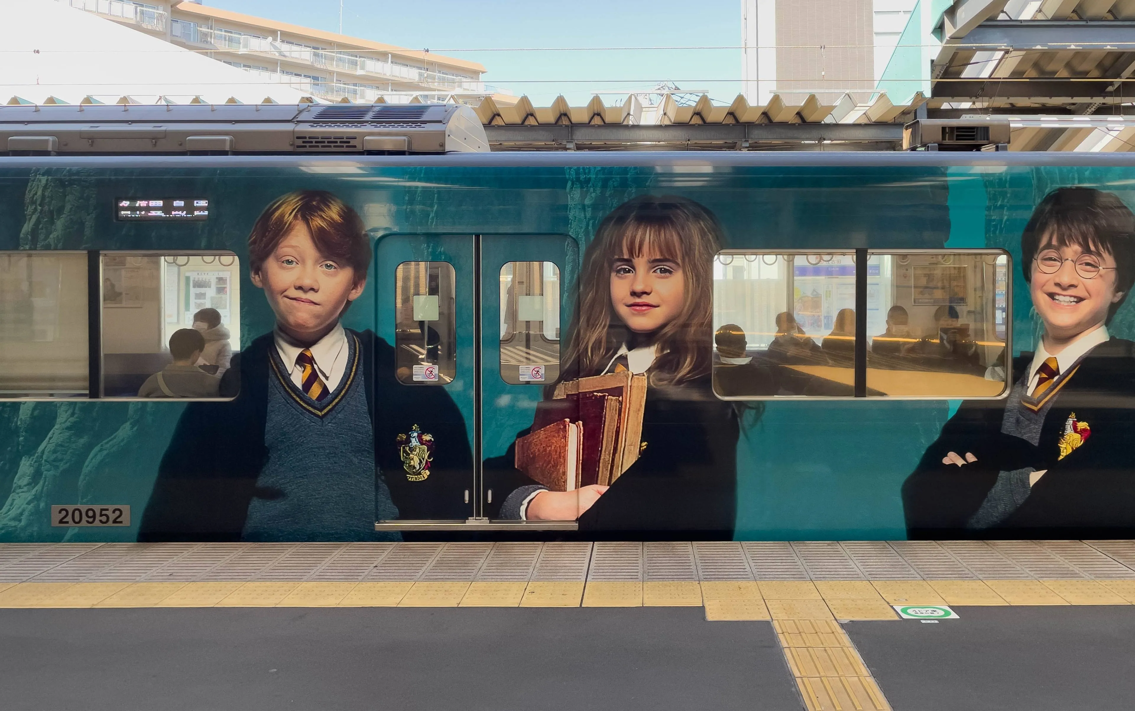 shutterstock_2450115063