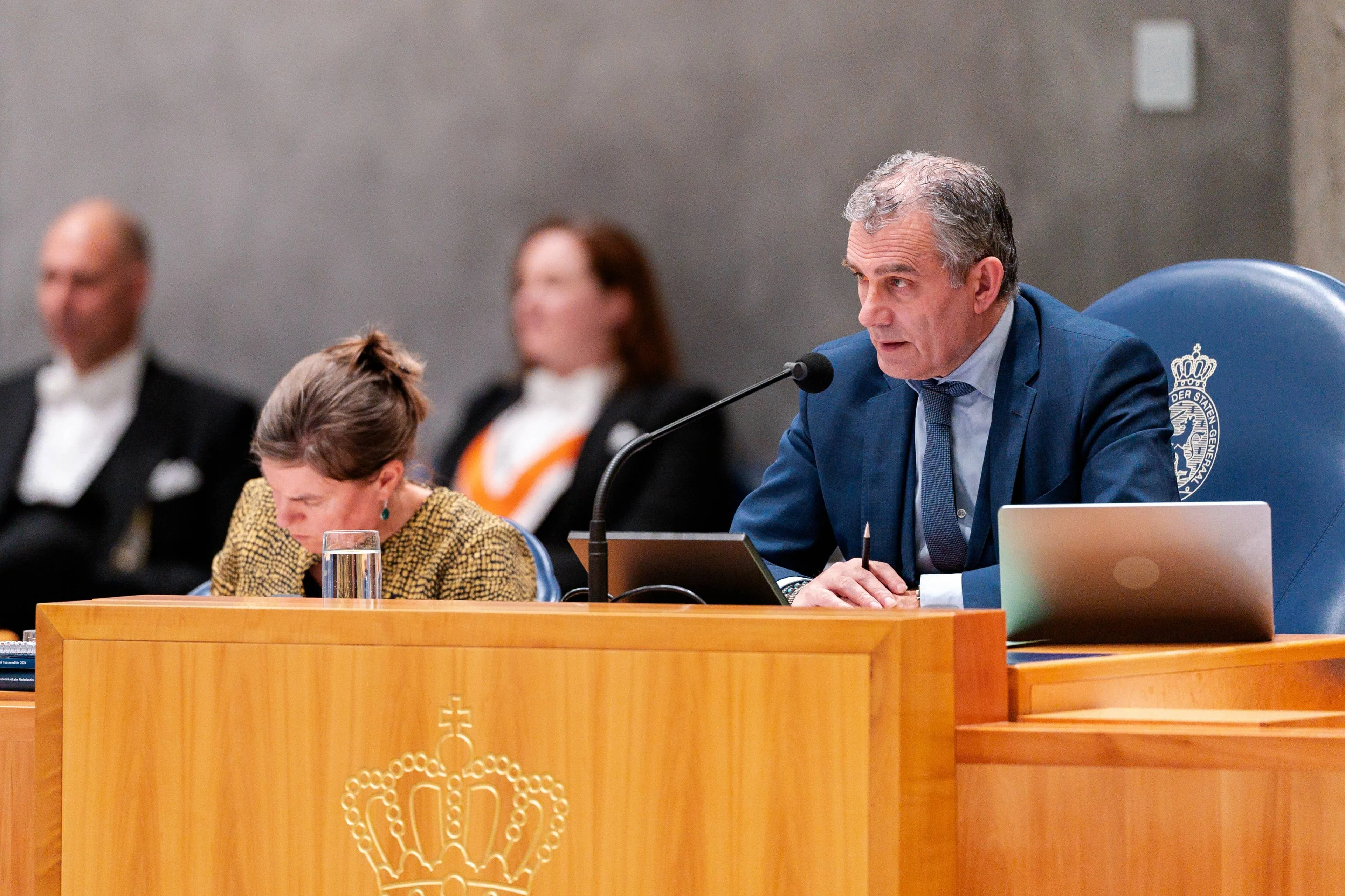 shutterstock_2582013147