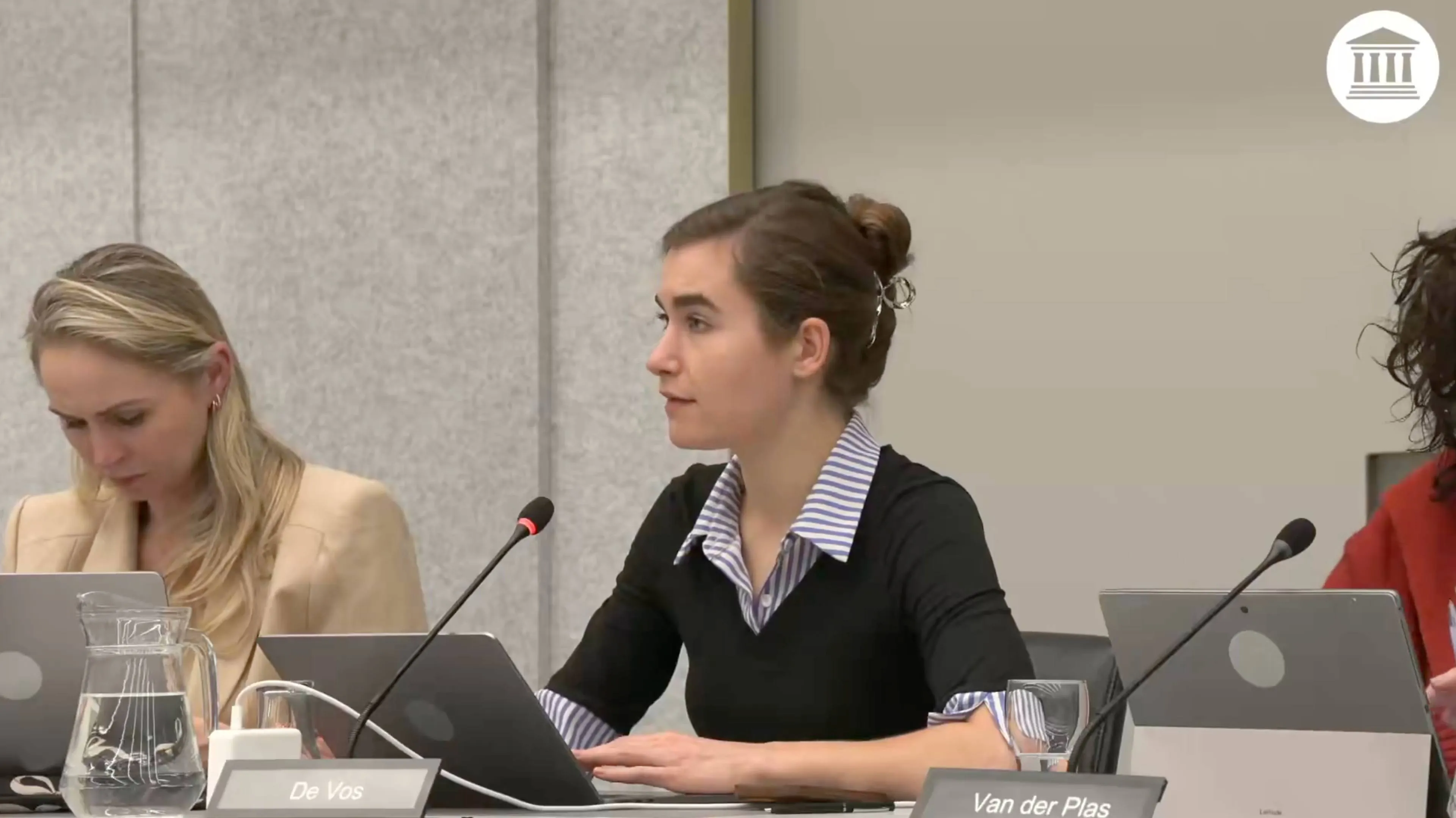 Screenshot 2025-12-10 at 06.21.18