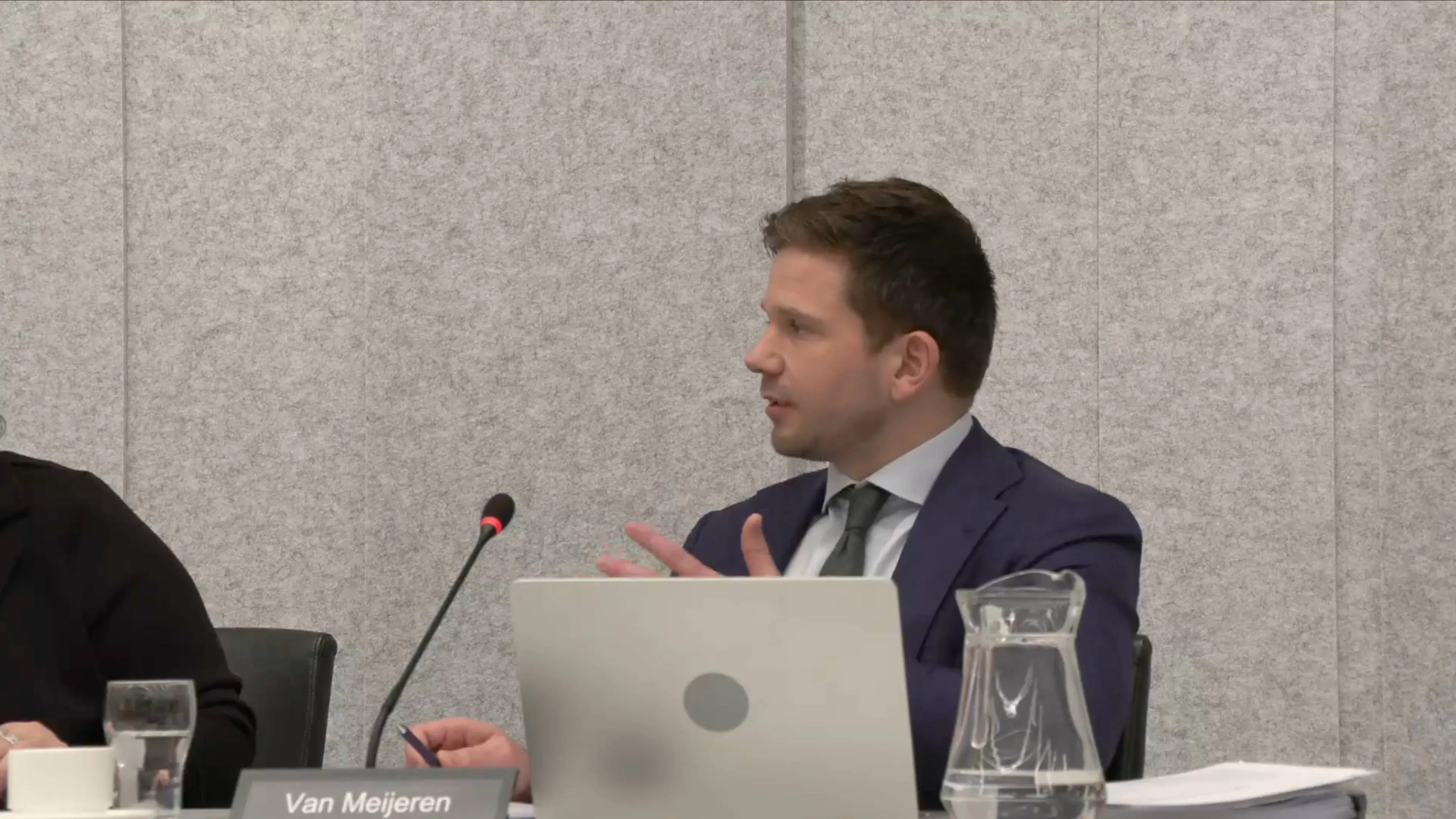 Screenshot 2025-12-16 at 07.08.41