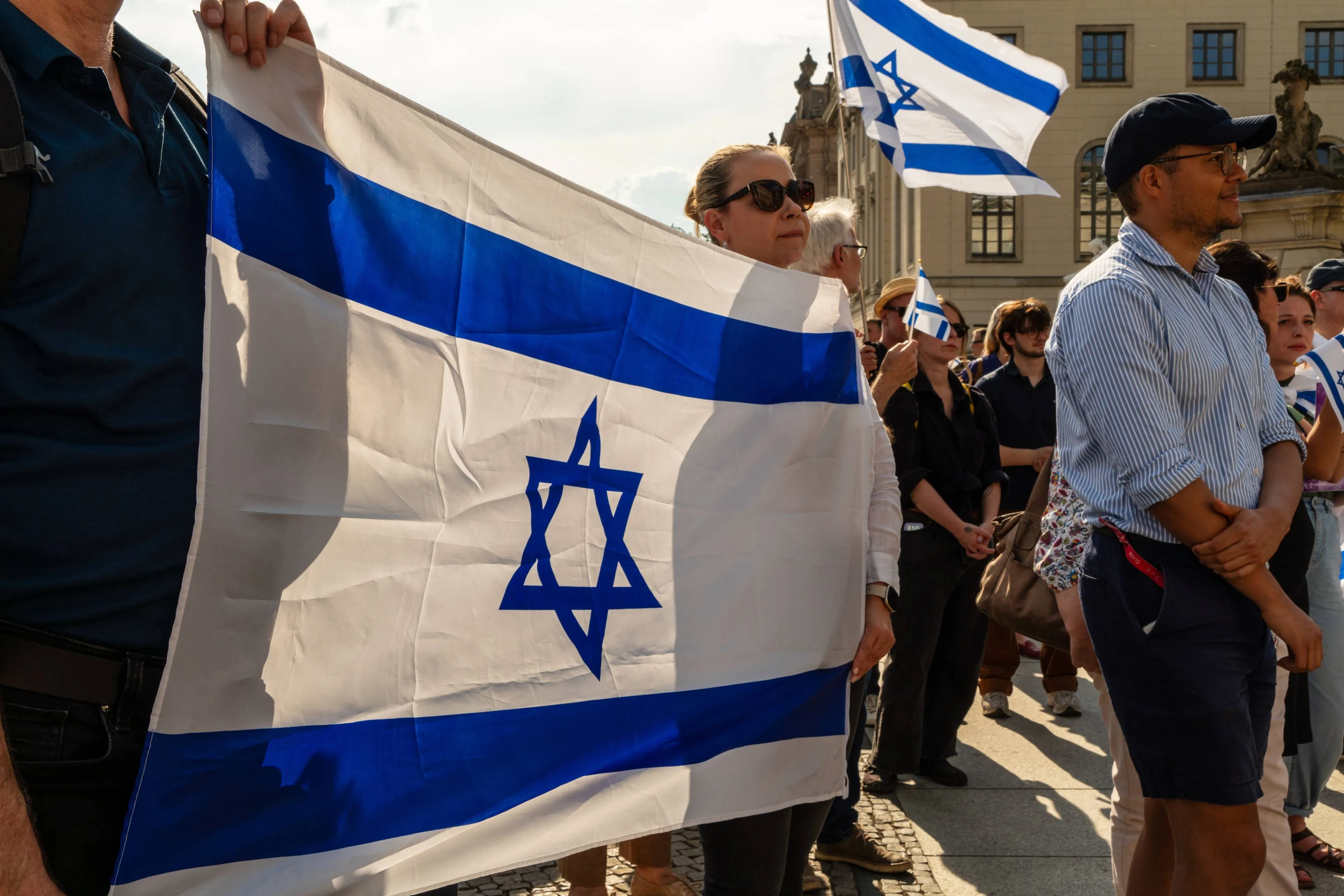 shutterstock_2466193831