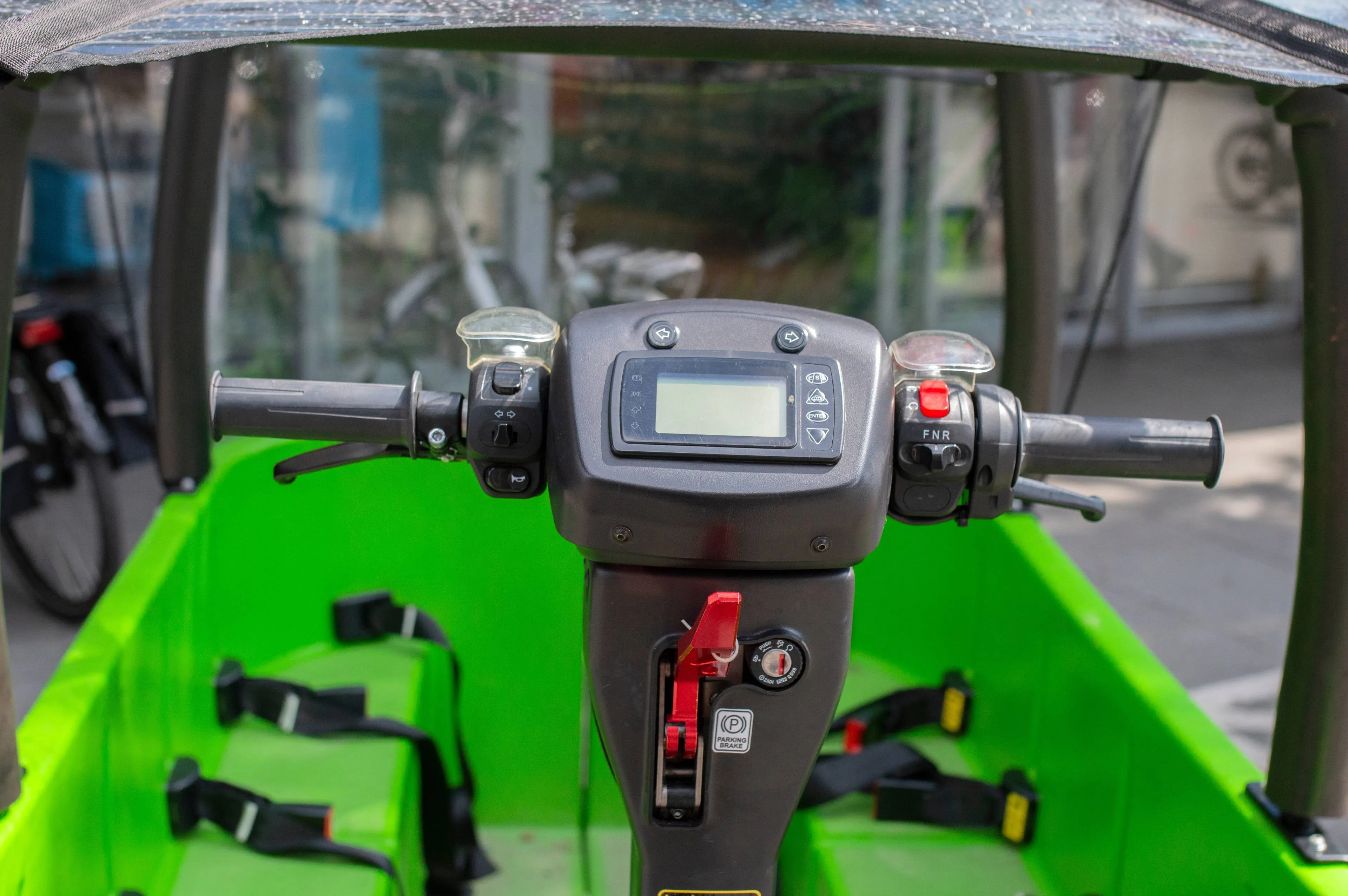 shutterstock_2494312589