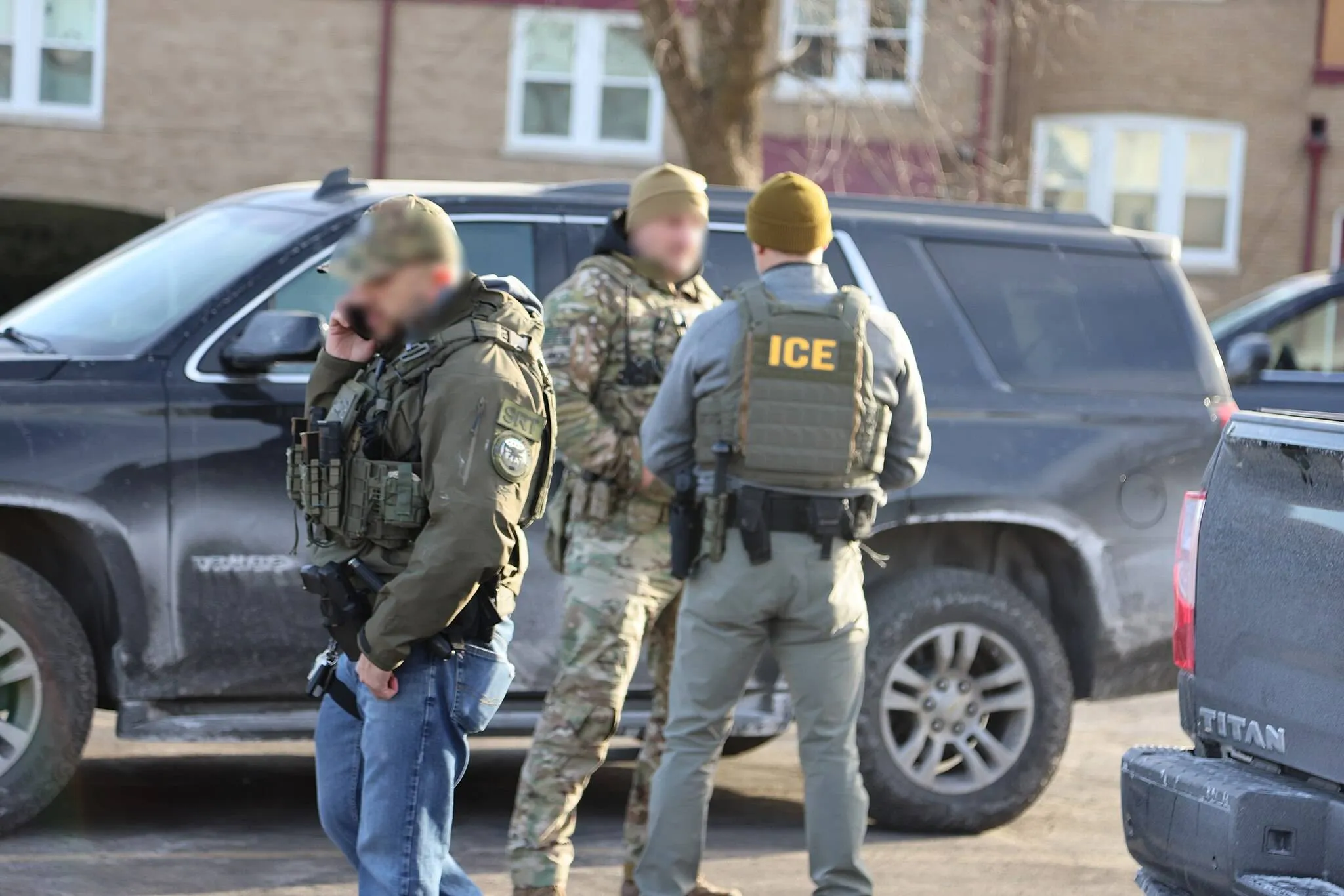 2048px-U.S._Immigration_and_Customs_Enforcement_(ICE)_Enforcement_and_Removal_Operations'_(ERO)_officers_in_West_Palm_Beach,_Florida_on_February_14,_2025_-_30
