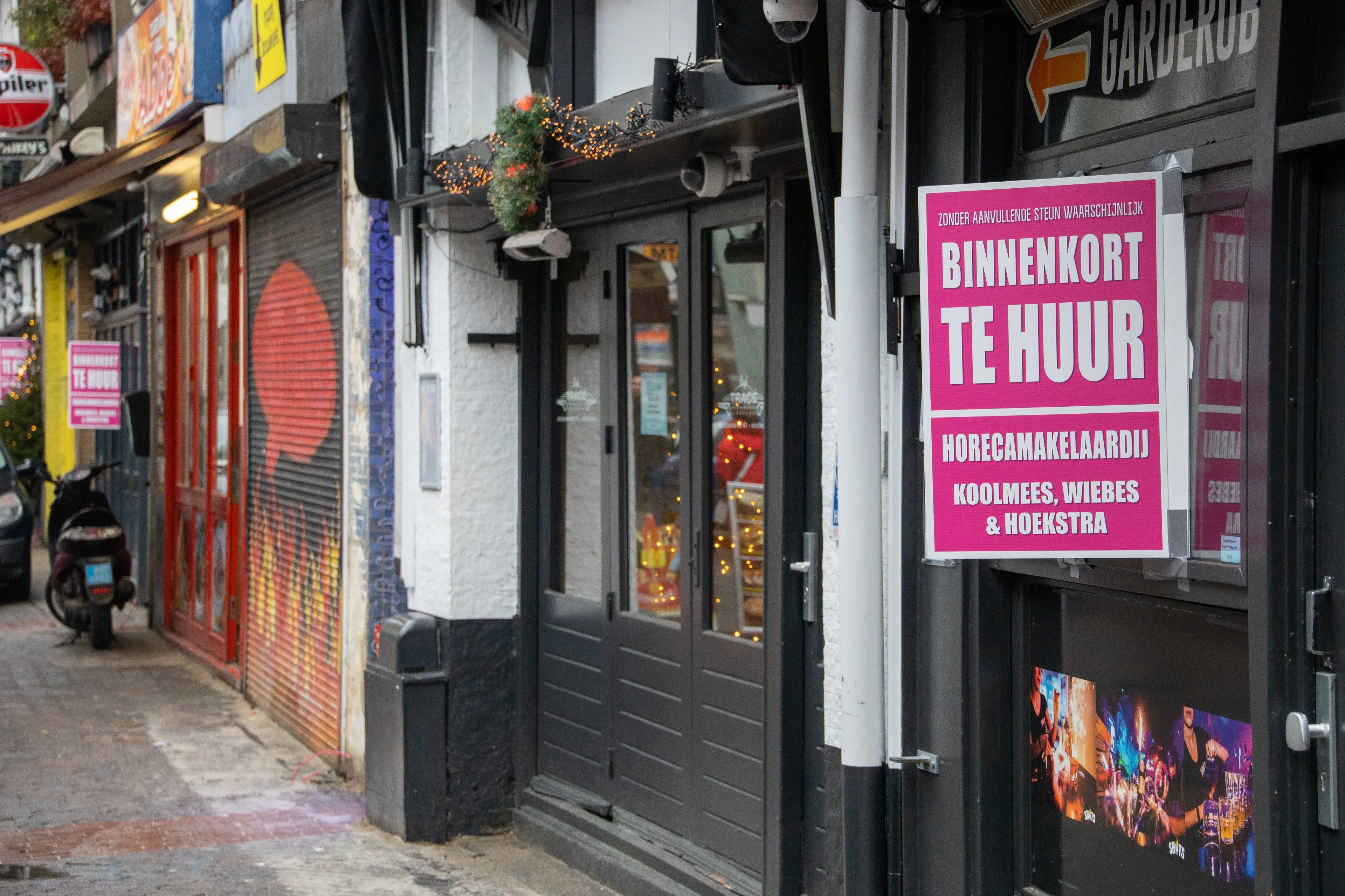 shutterstock_1874094100