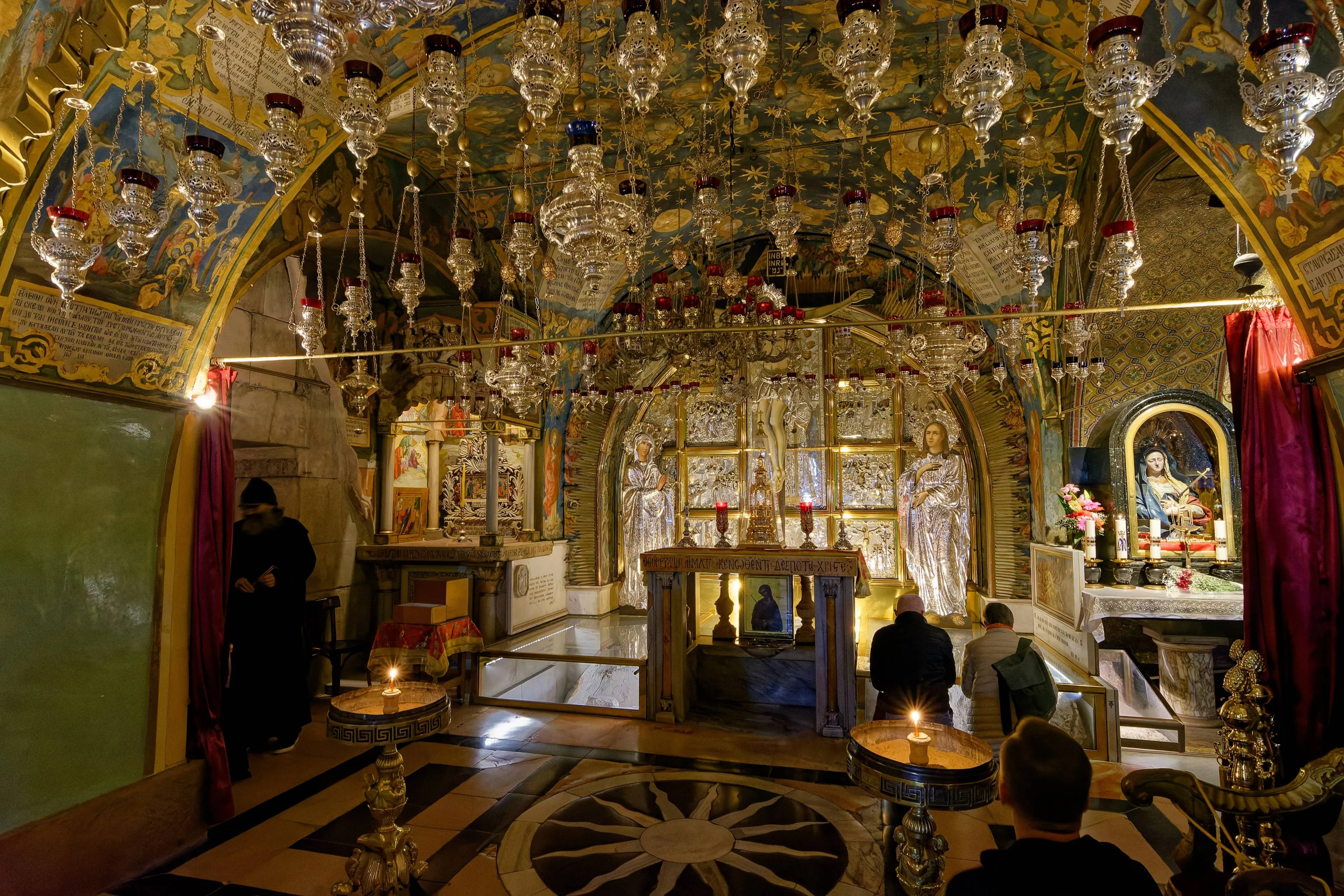 shutterstock_2558600185