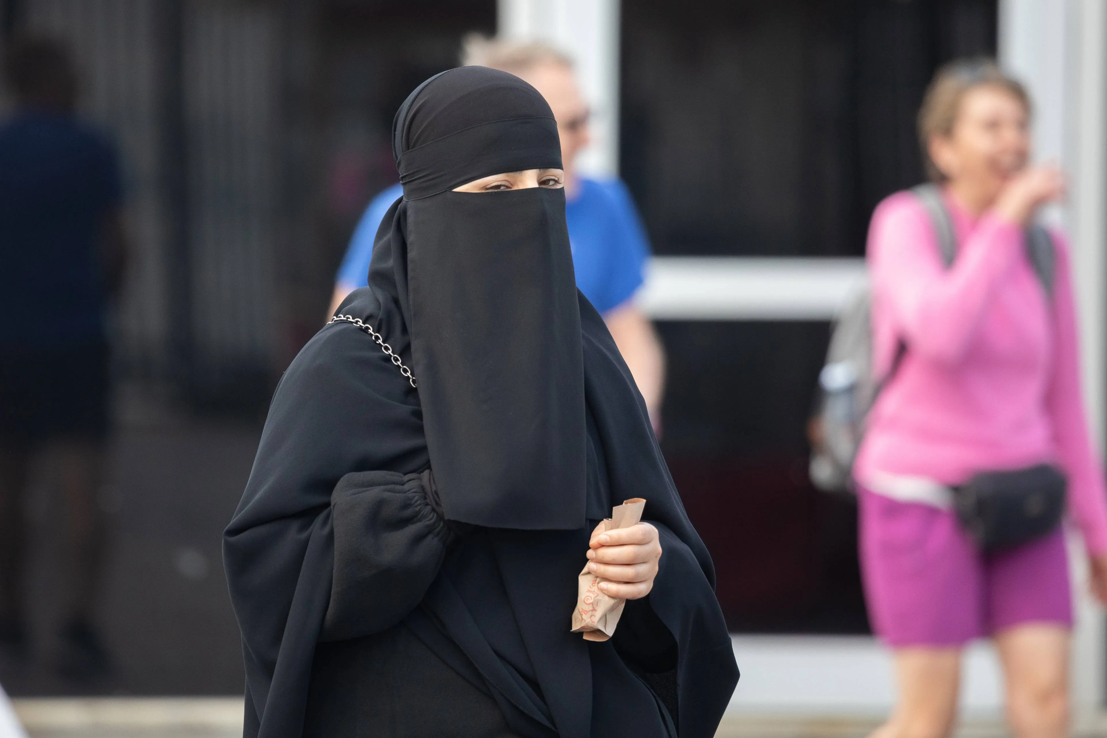 shutterstock_2699308599