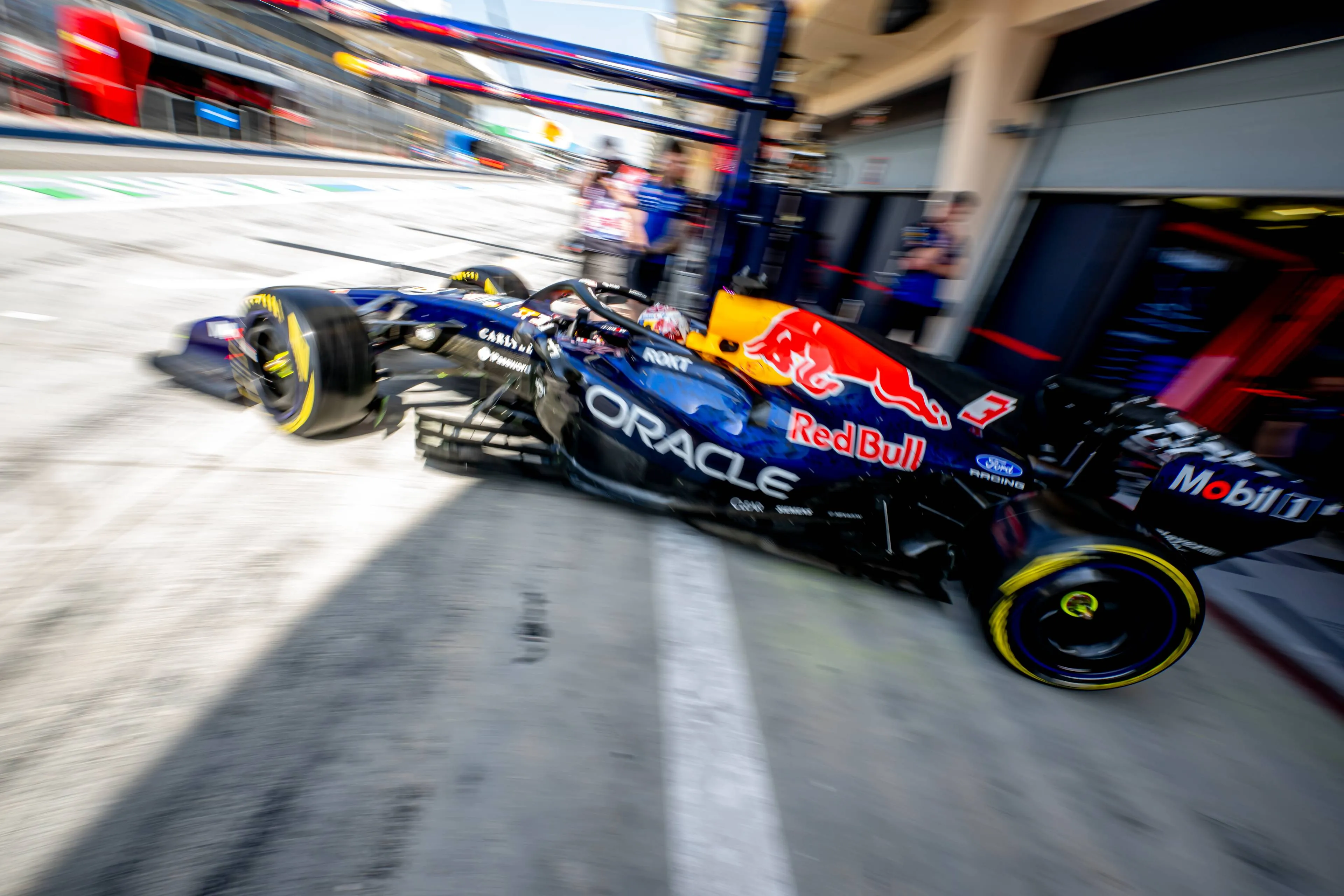 shutterstock_2741645009