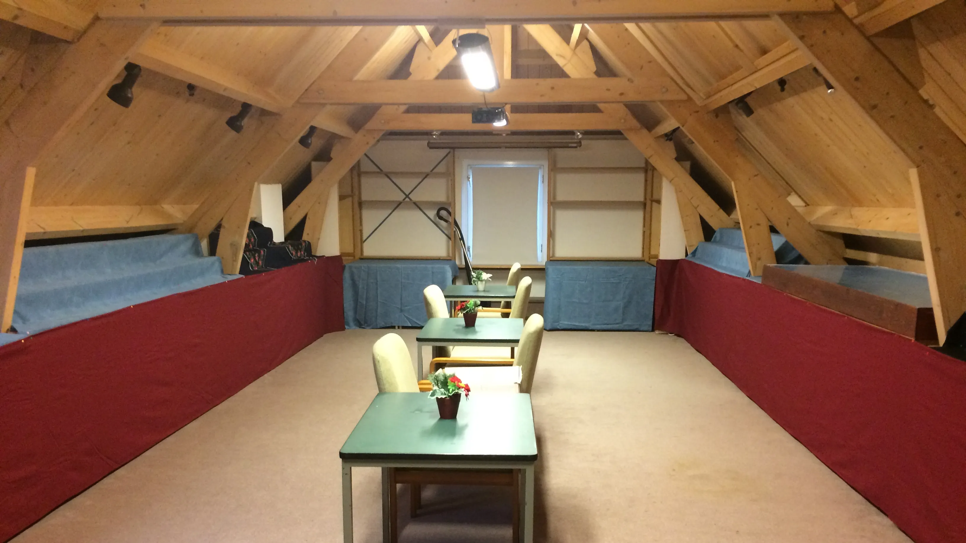 foto expositieruimte blijft leeg