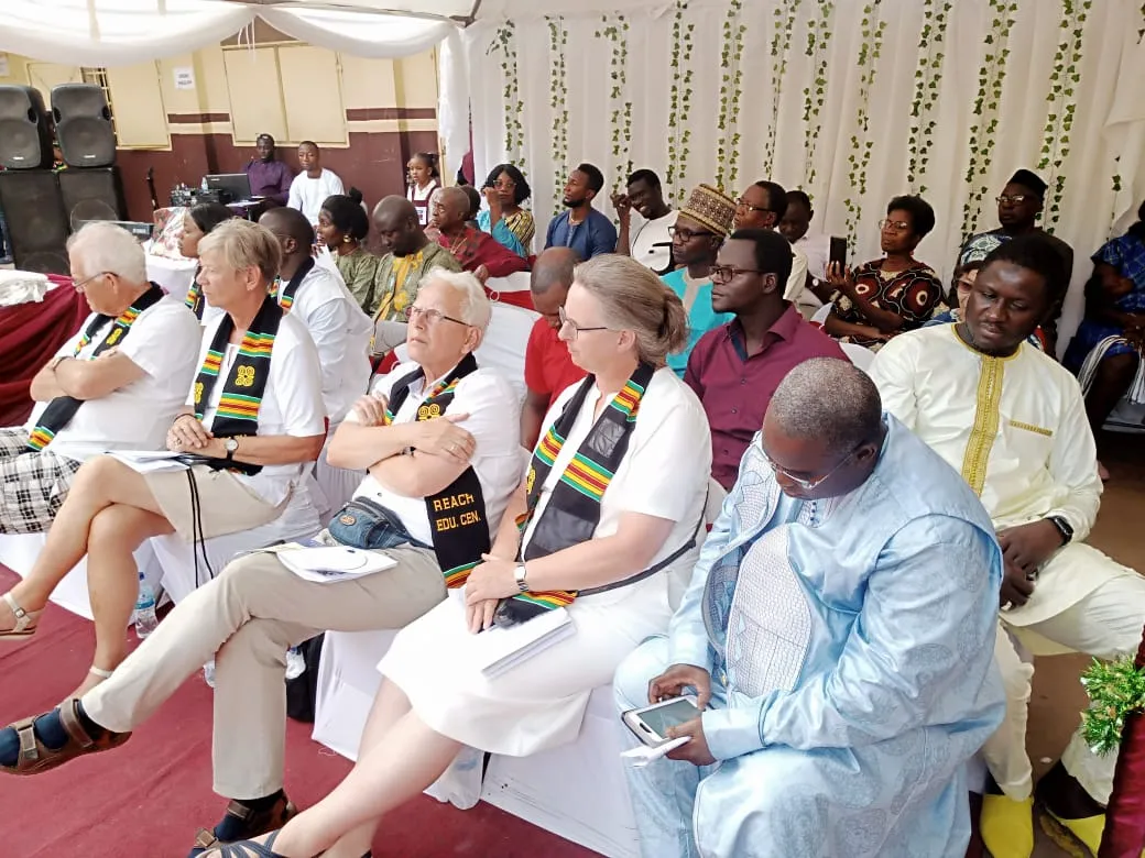 Staphorsters Talen en Alssema bezoeken school in Gambia