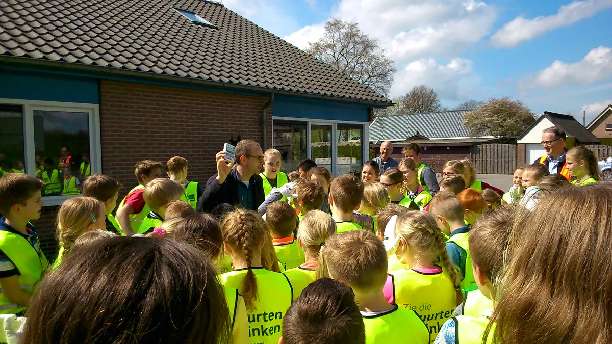 Schoolkinderen in Punthorst zwermen uit tegen zwerfafval