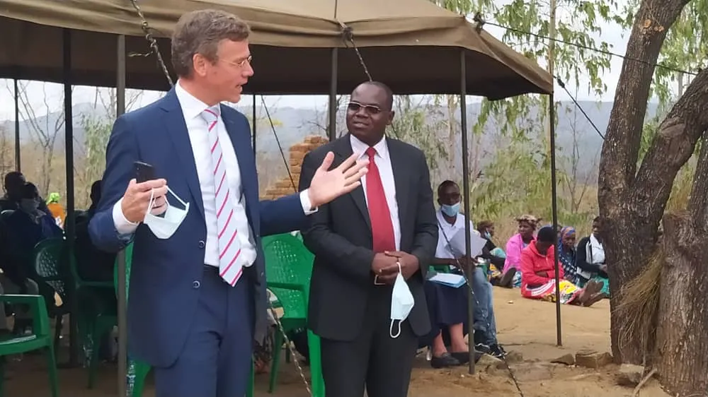 toespraak van dir j van der ham in namitalala beeld stichting stphanos