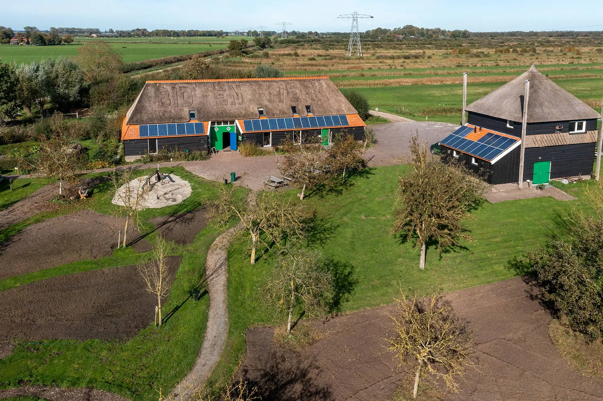 Veldschuur (Ton Valk) 4