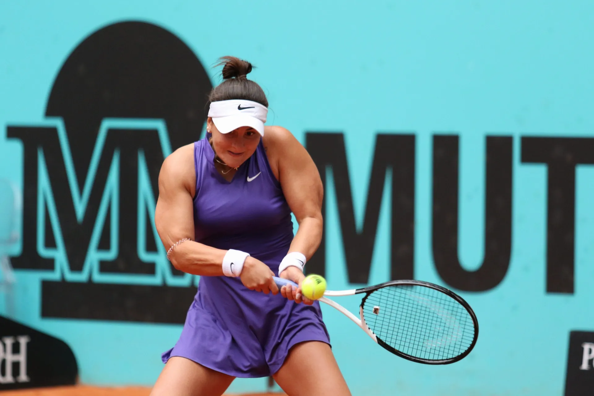 "Last year I would have cried in my pillow for two days" admits Bianca Andreescu on mental improvement