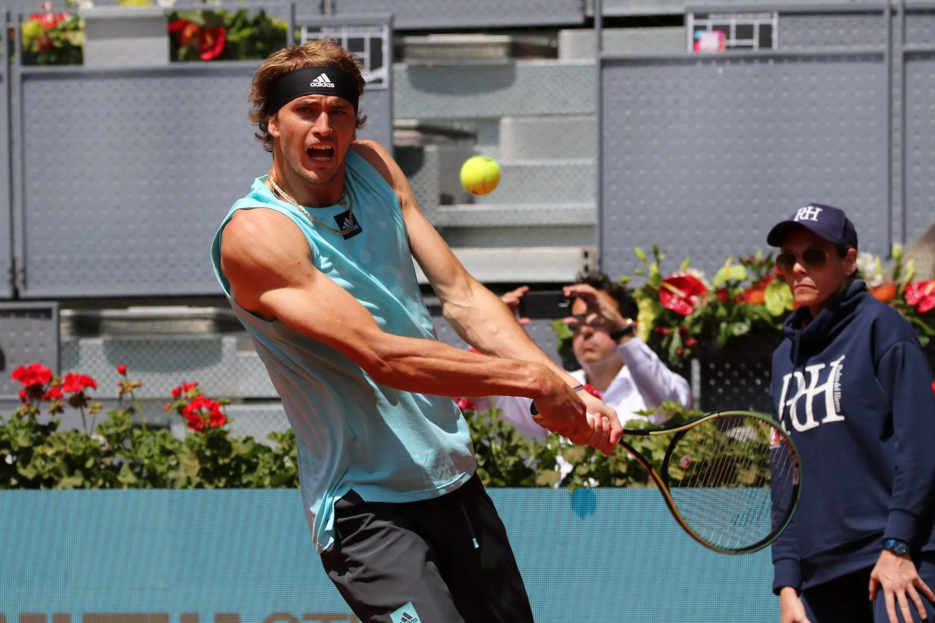 Zverev self-destructs against Rune in Munich