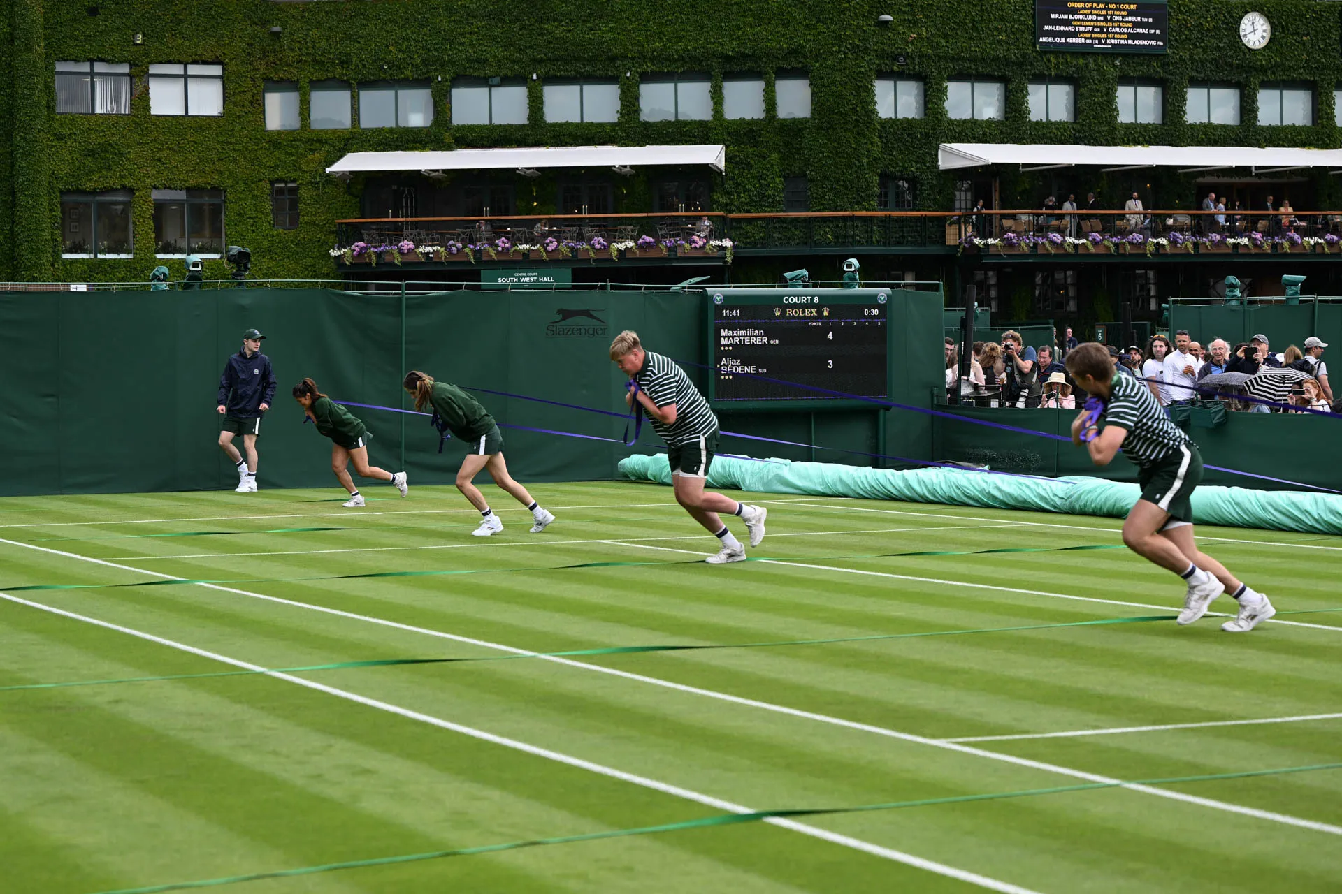 WATCH: "I'll quit this sport after this match" - Cressy furious as he loses match after rain delay