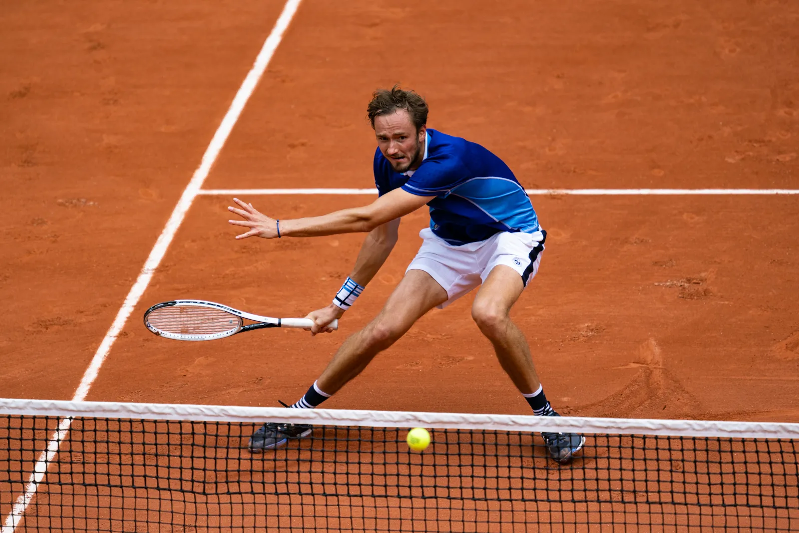 Sinner jokes with Medvedev about his clay level - "Let's see how you do there"