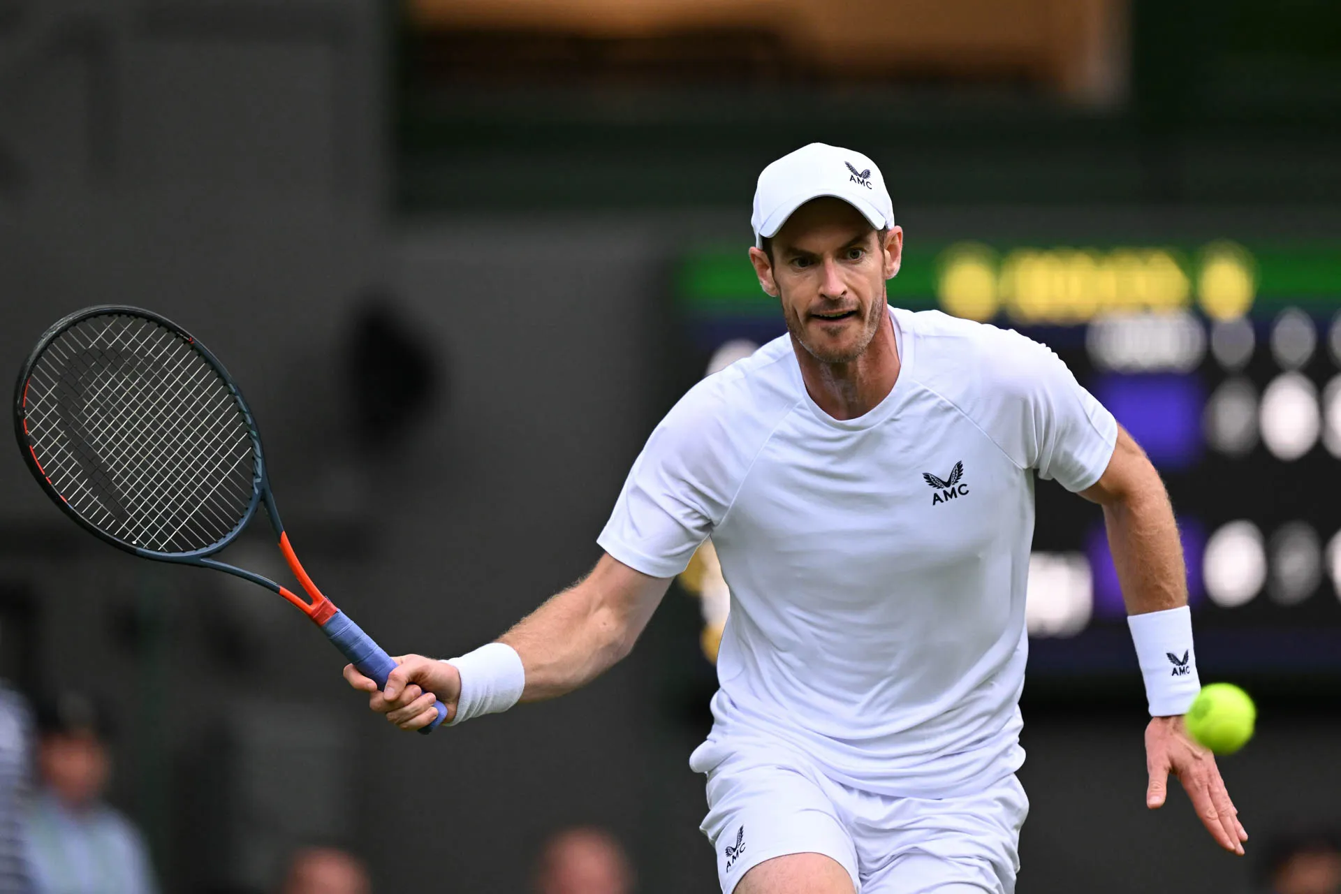 WATCH: Murray Swaps Hands & Produces Two Sensational Points In 8th Consecutive Win