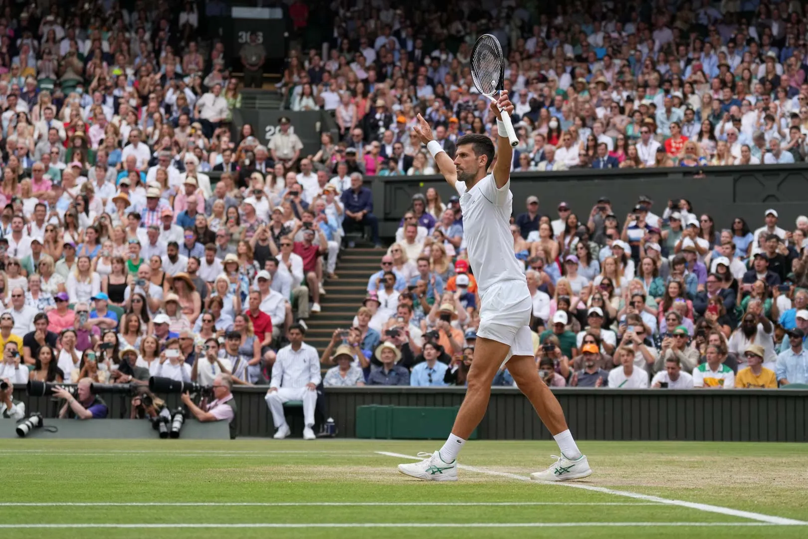 Tsitsipas Praises Djokovic's 'Secret Recipe' But Criticises Nadal's 'Routines That Have Cost Him'