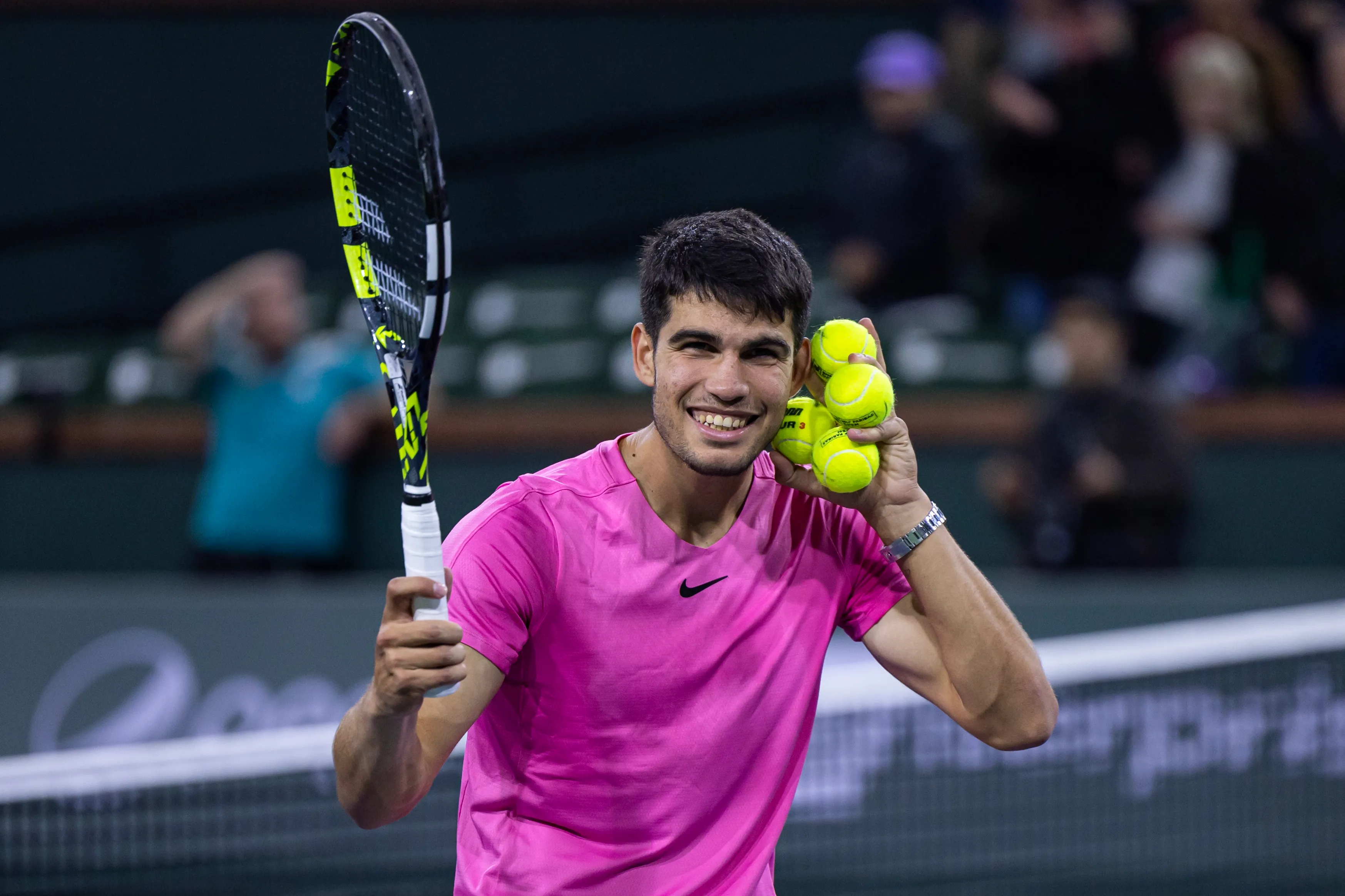 Alcaraz Returns To Murcia And Lights Up Holiday Festivities In Style