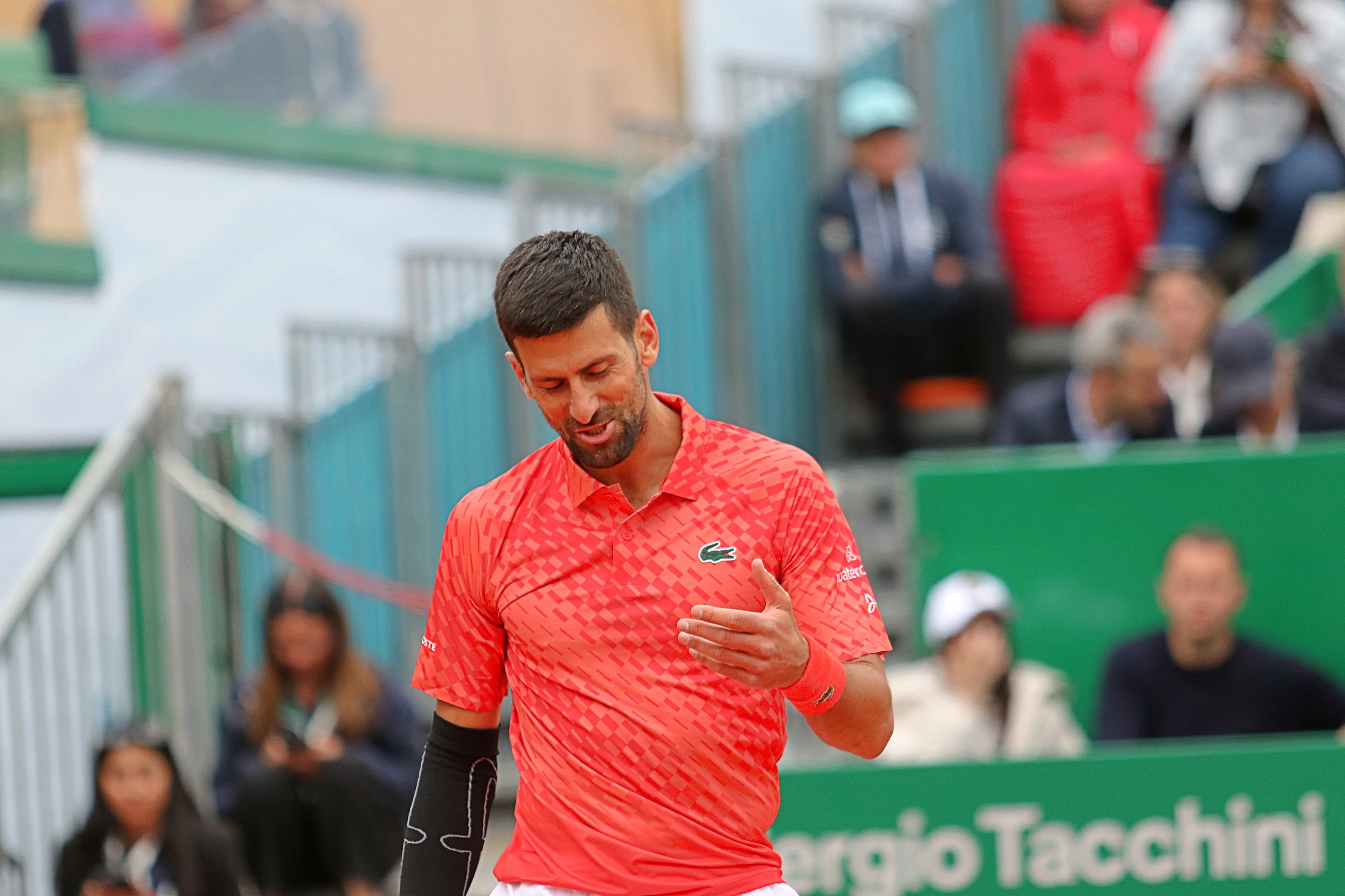 Novak Djokovic Plays Down Elbow Injury Concerns Ahead of Rome