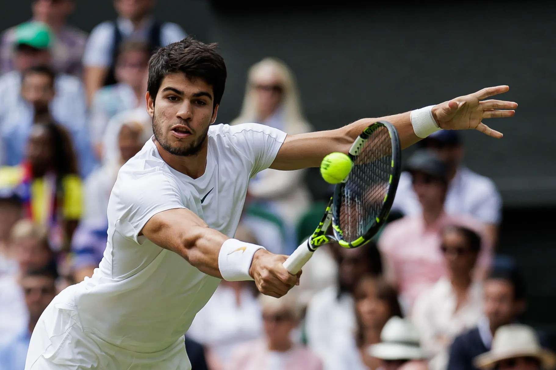 'They Play By Instinct': Legendary Tennis Coach Compares Alcaraz To Federer