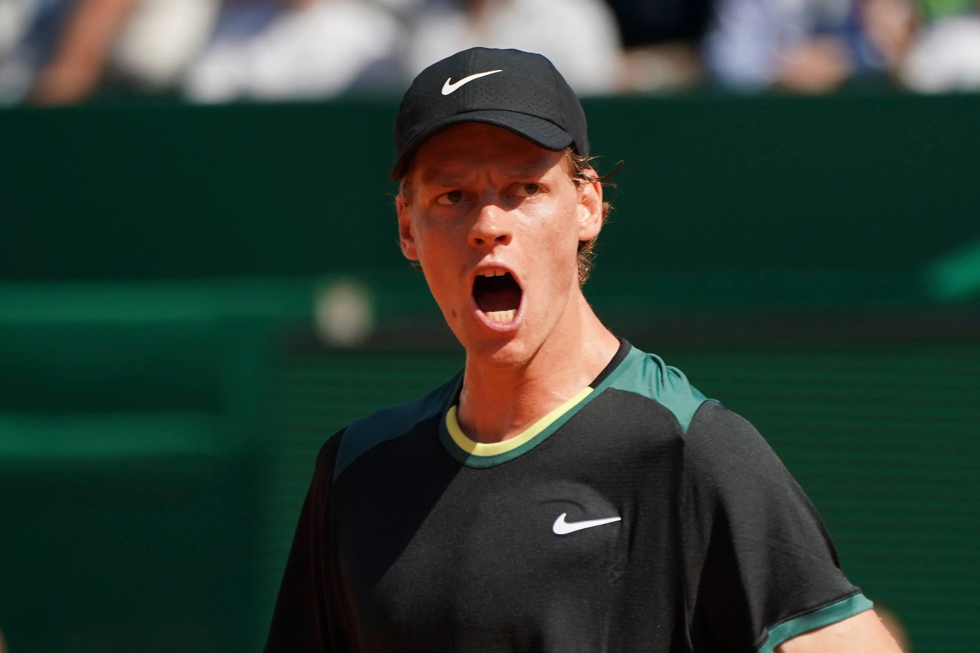 Sinner Starts Madrid Open Campaign With Victory Over Compatriot Sonego