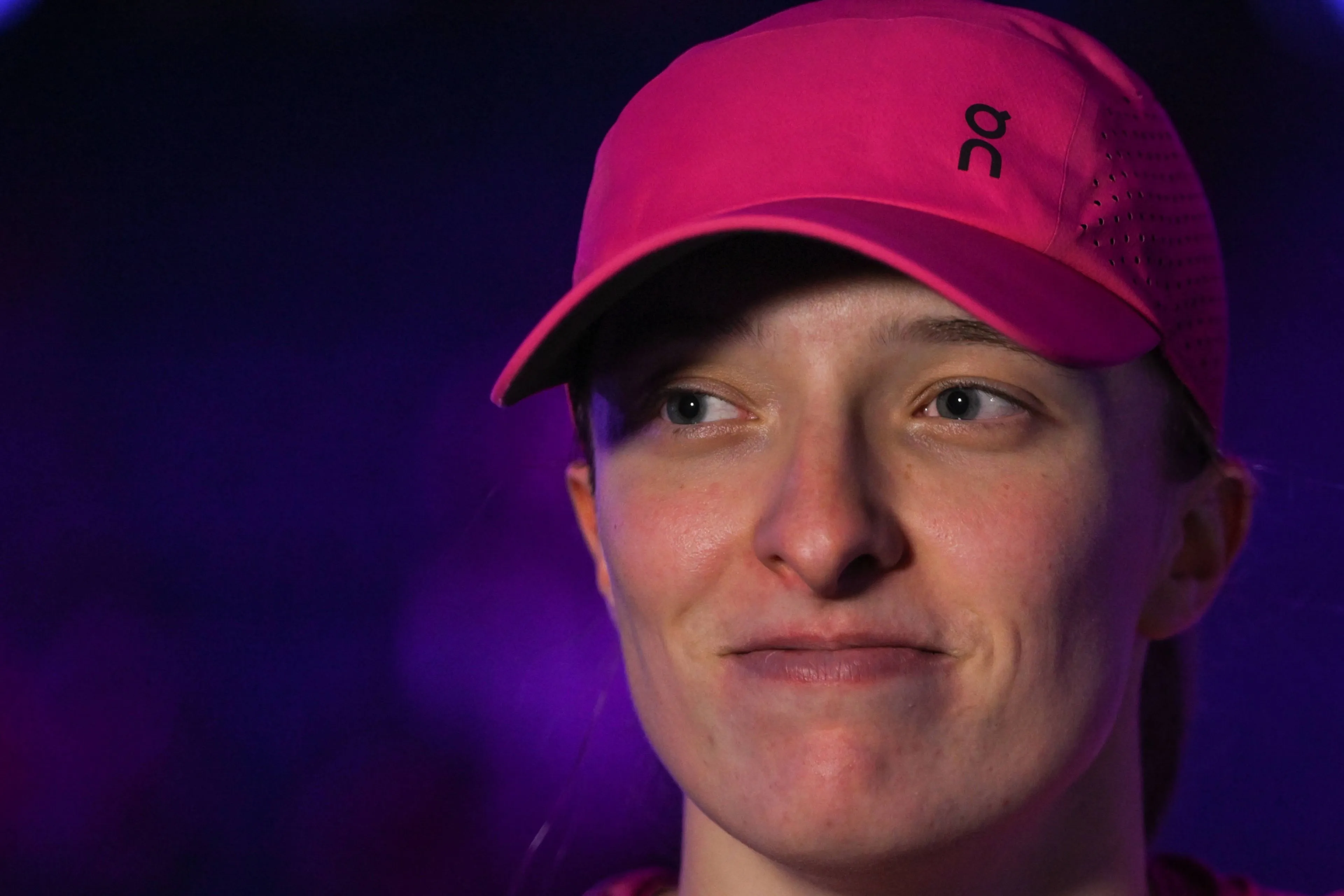 Swiatek's Controversial Psychologist Gets Tattoo In Honor Of Her Medal At Olympics