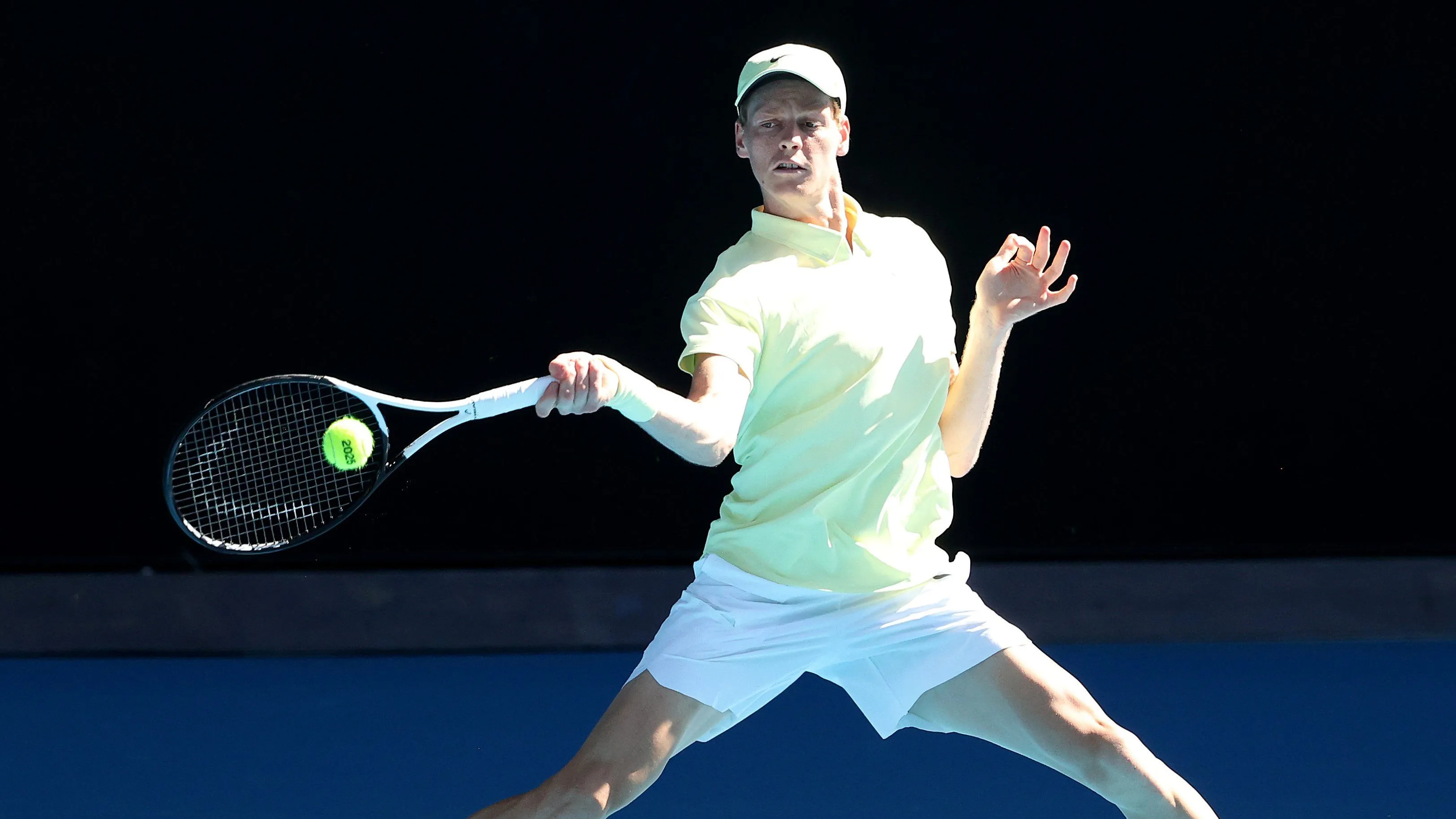 Jannik Sinner Concludes Australian Open Preparation With Win Over Stefanos Tsitsipas