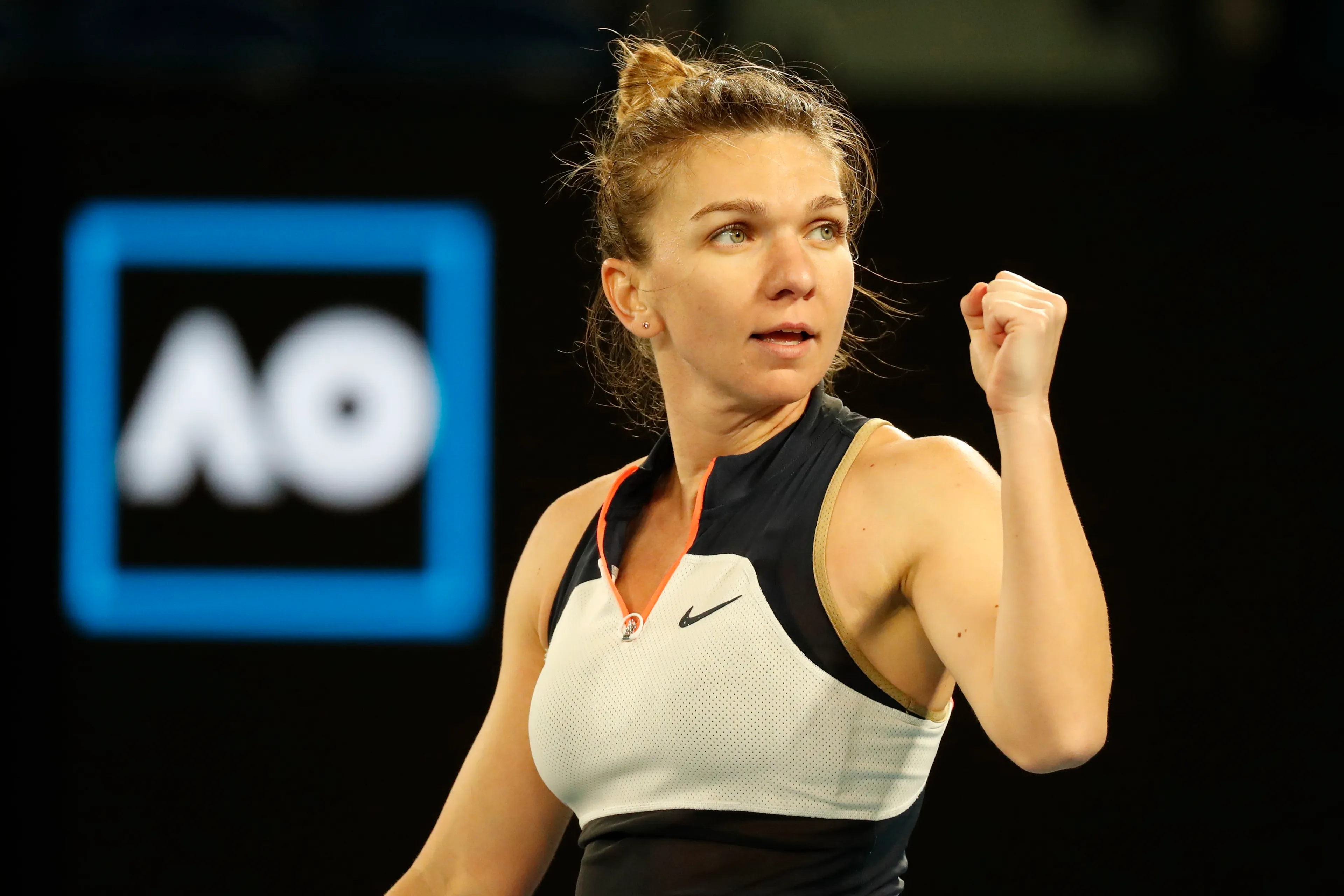 "I, for one, believe she's innocent": Chris Evert responds to Simona Halep appeal and stands by former World No.1