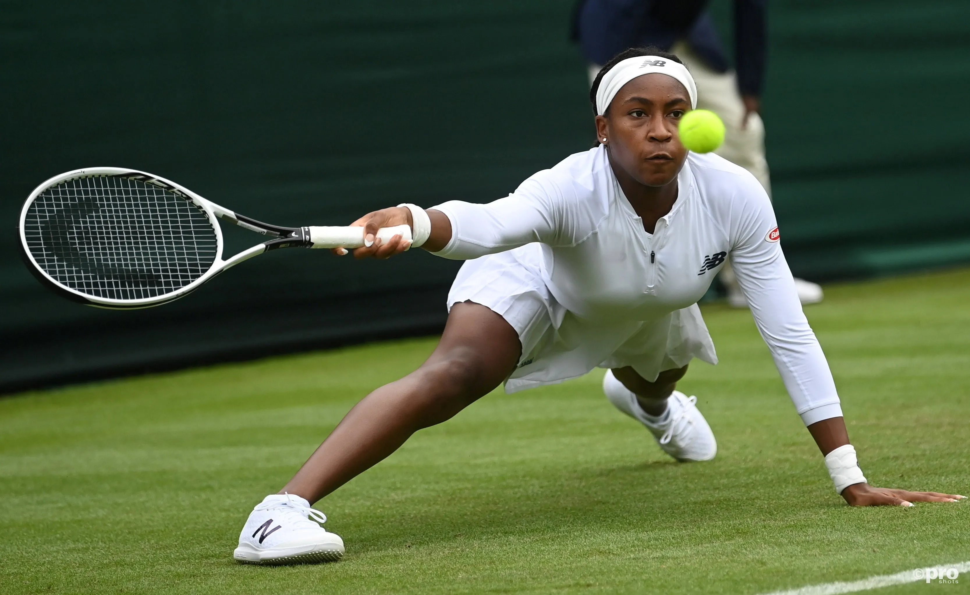 Video: Coco Gauff does her best Alcaraz impression in opening match at San Jose