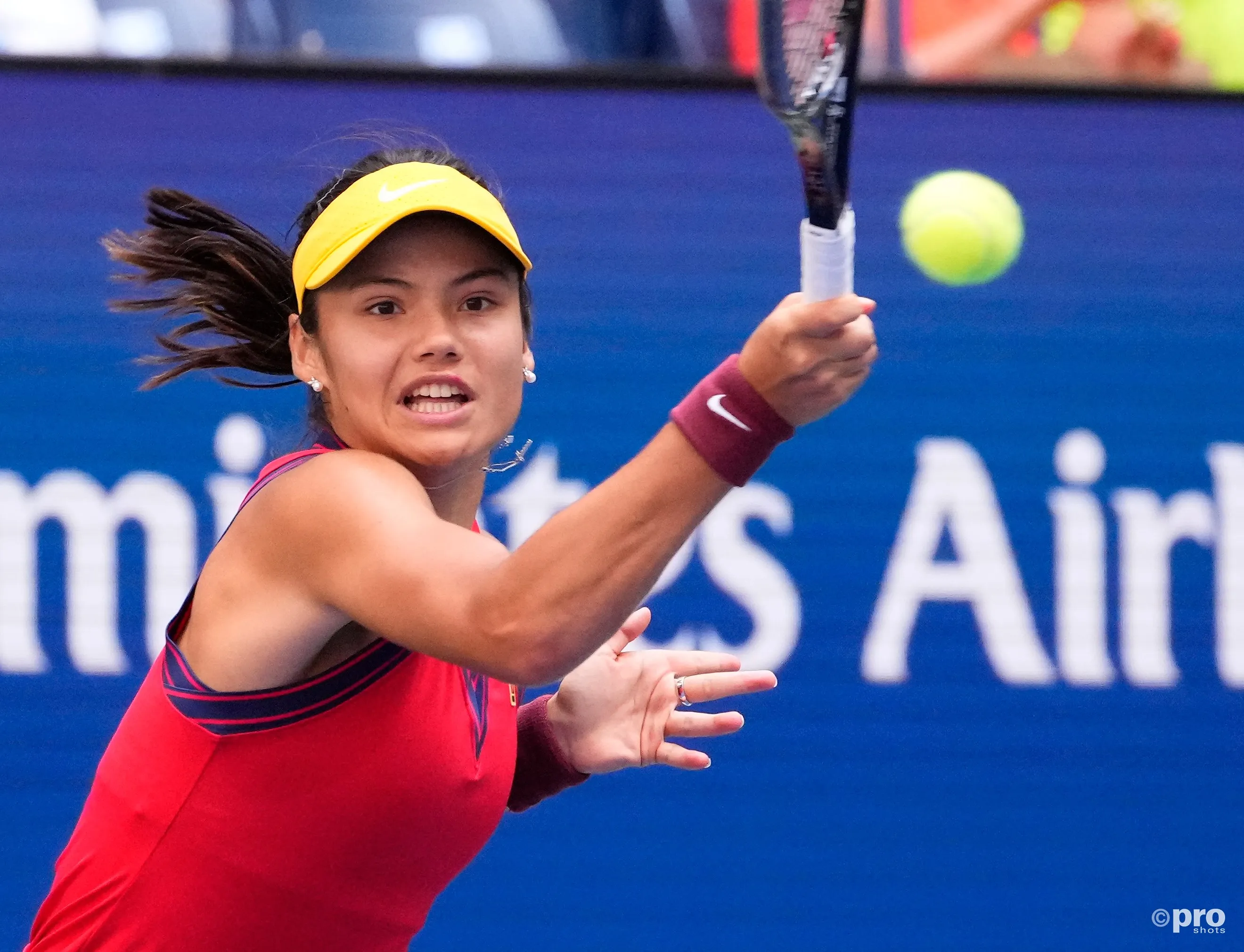 "He wasn't going to miss this opportunity" - Raducanu delighted about father being able to see her play