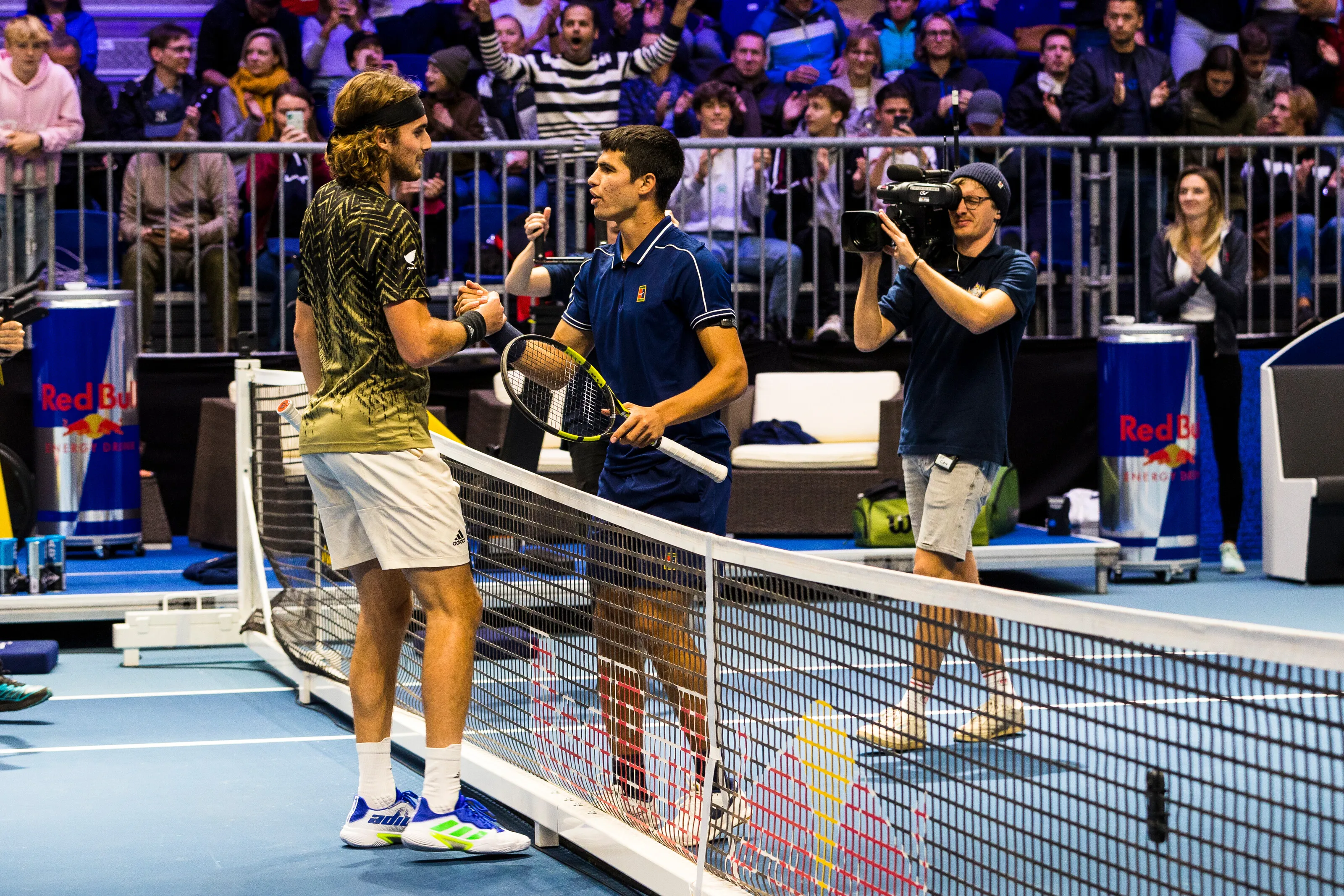 Las hilarantes respuestas hacia Stefanos Tsitsipas por considerar a Carlos Alcaraz "su mayor rival"