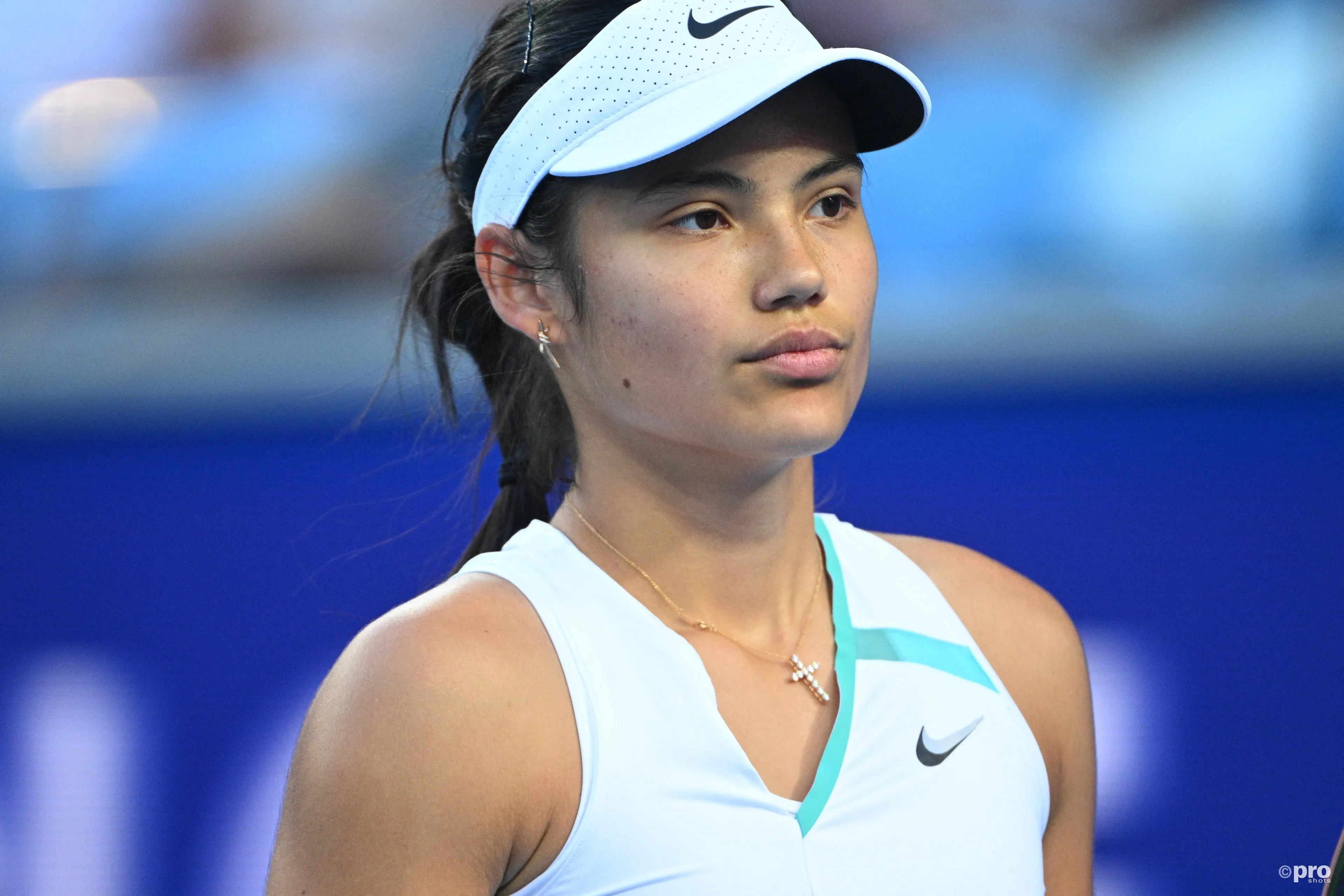 "She couldn't even shake hands!" - Wilander defends Raducanu's early exit from the Australian Open
