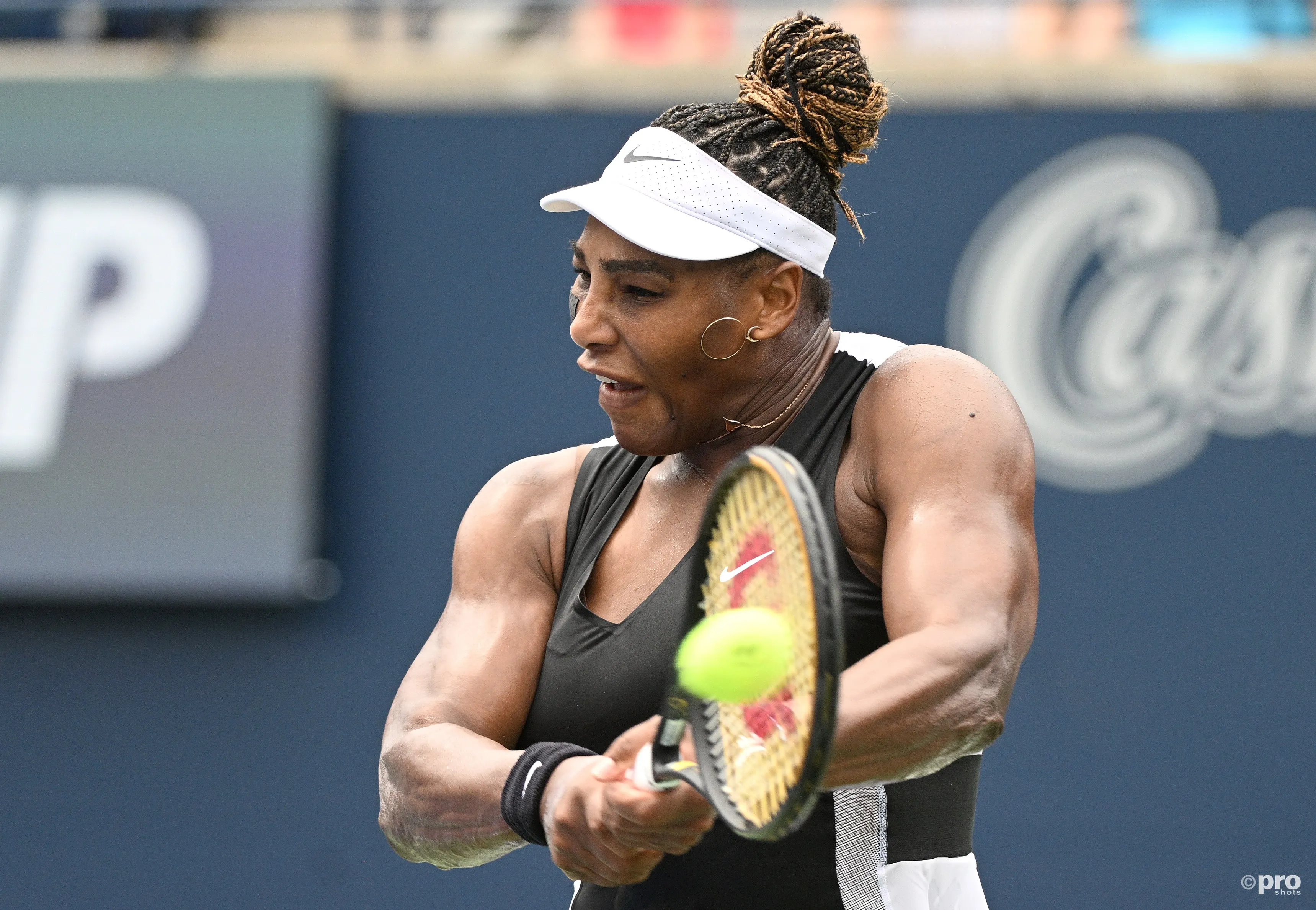 "This is actually a good match up for Serena" - Roddick on Williams playing Raducanu